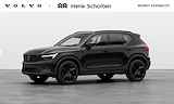 Volvo XC40 AUT7 197PK B4 Plus Black Edition, Adaptieve Cruise Control met Pilot Assist, Premium audio by Harman Kardon, Elektrisch bedienbaar panoramisch schuif/-kanteldak, Elektrisch bedienbare bestuurdersstoel met geheugen, 360 Parkeercamera, Park Assist voor + achter, Verwarmbare voorstoelen + stuurwiel, Adaptieve koplampen, 20'' Lichtmetalen wielen