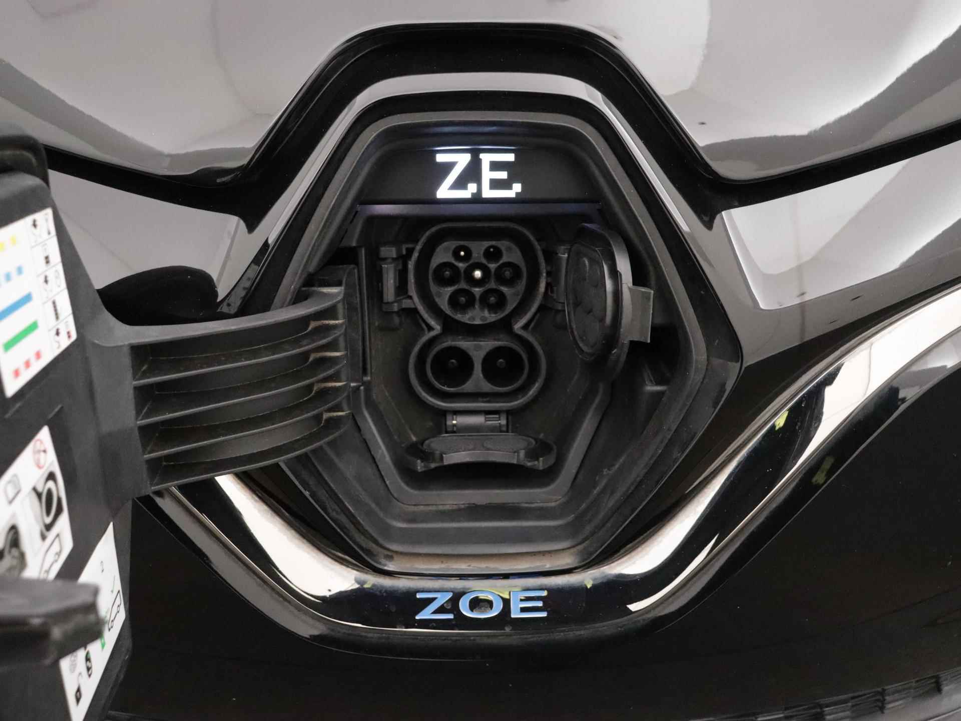 Renault ZOE R135 Intens 52 kWh (ex Accu) Huuraccu vanaf € 64,- pm| Automaat | Stoelverwarming | Achteruitrijcamera - 22/23