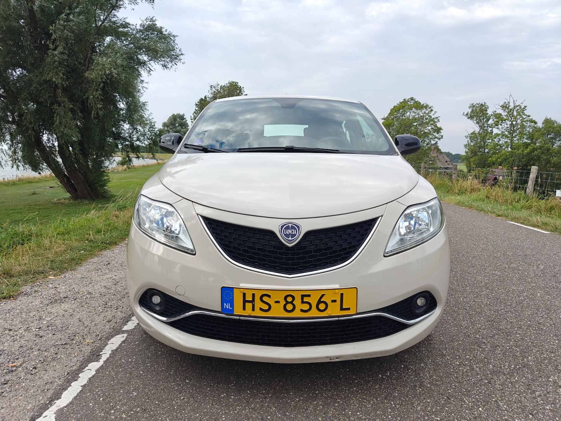 Lancia Ypsilon 1.2 Opening Edition | 1e eigenaar | Navigatie | Cruise control - 14/32