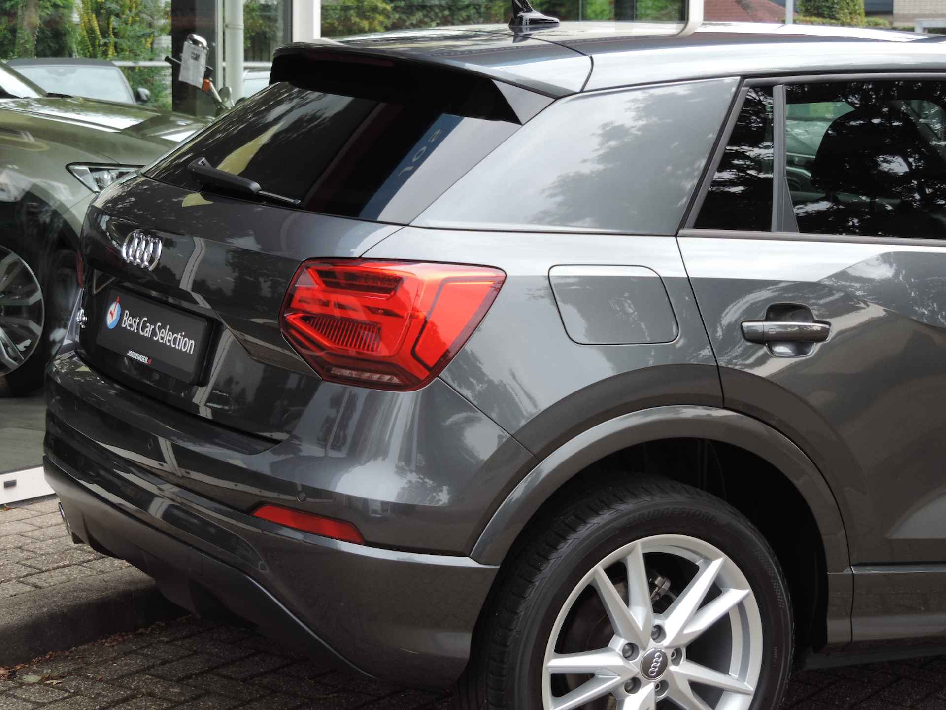 Audi Q2 35 TFSI CoD Sport S-Line S tronic - HUD | PDC v+a | LED | Elek. Klep | Nav | DAB | Stoelverw. - 9/52