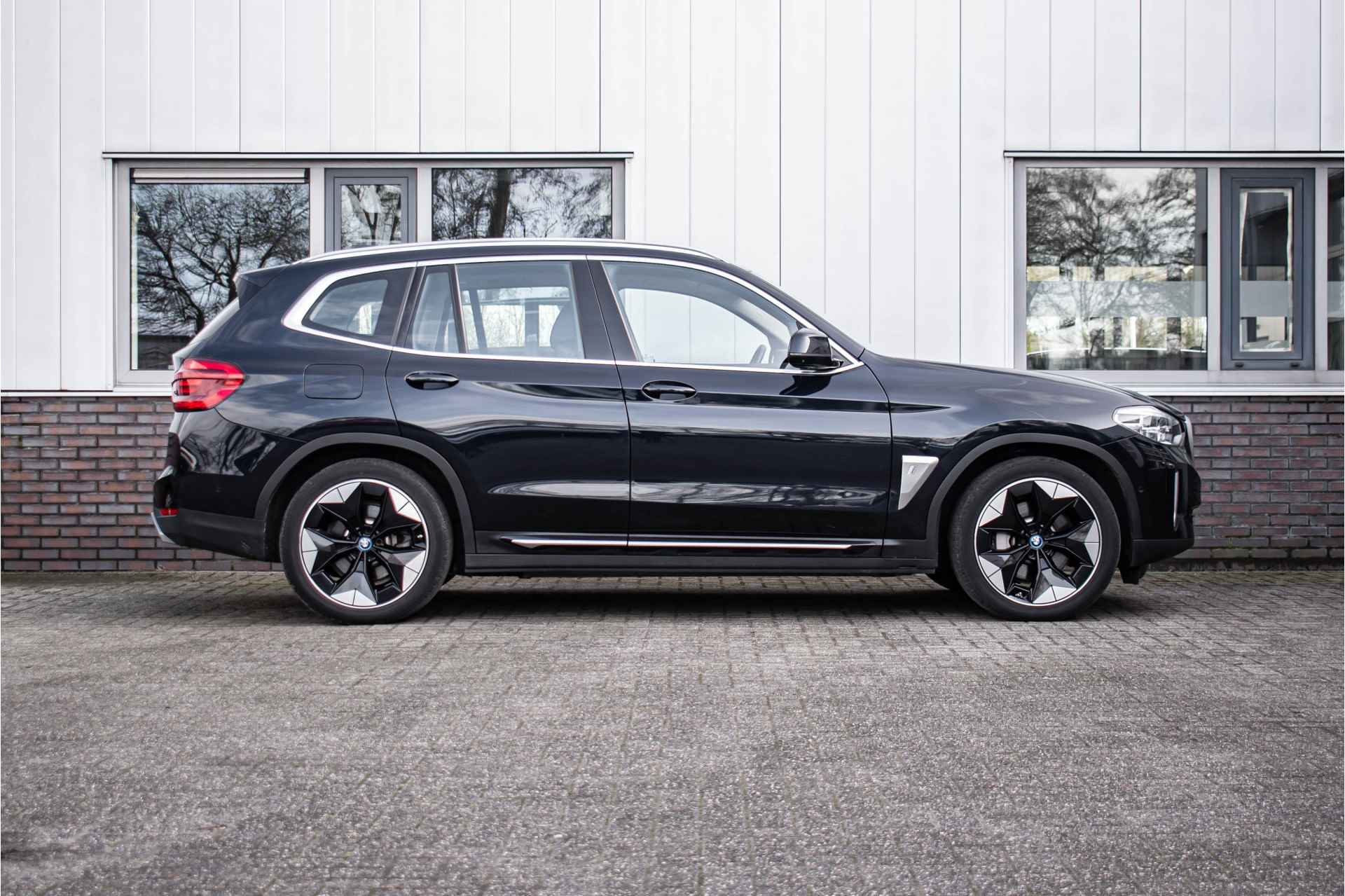 BMW iX3 Impressive 80 kWh - 10/30