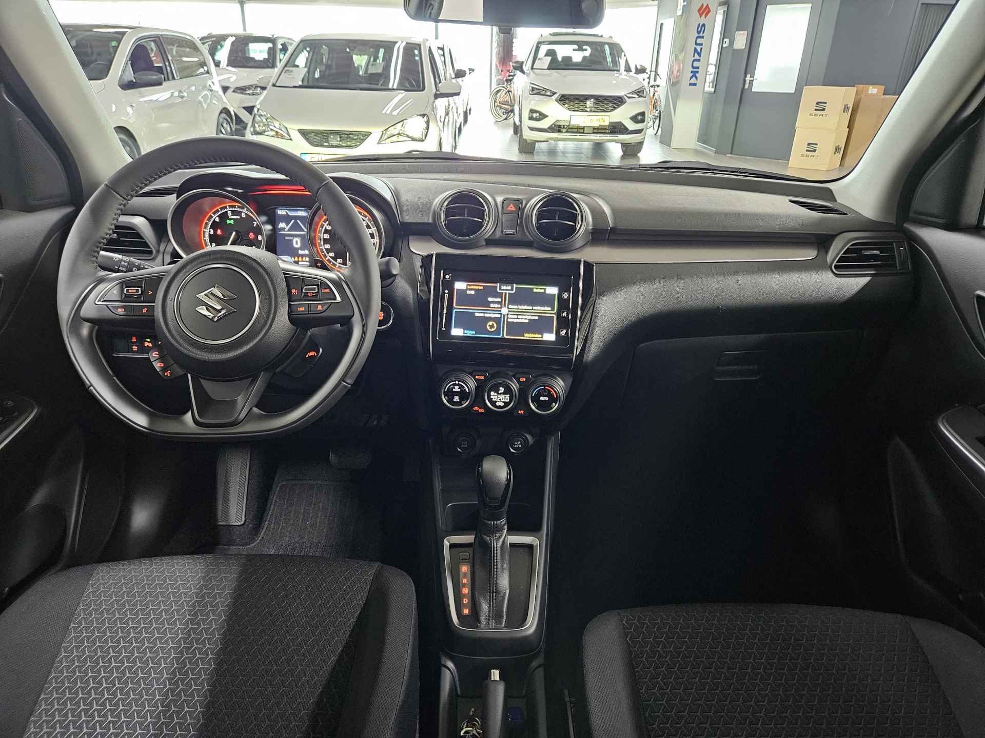 Suzuki Swift 1.2 Style Smart Hybrid Automaat / Stoelverw. / Navi / DAB+ / PDC + Camera / - 8/27