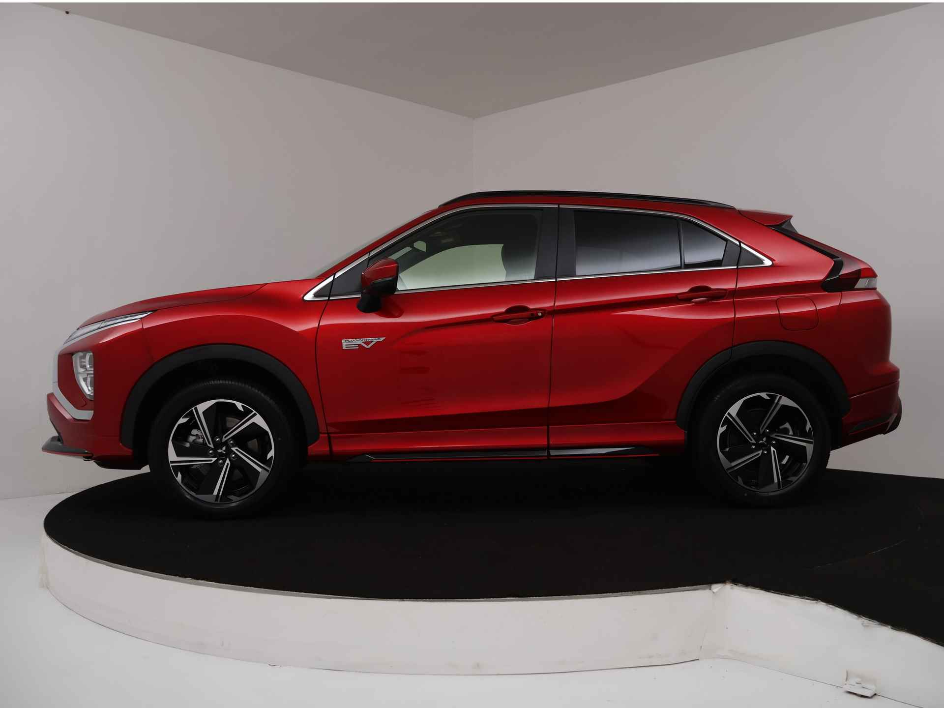 Mitsubishi Eclipse Cross 2.4 PHEV Executive | Sport pakket | *demo* | - 4/44