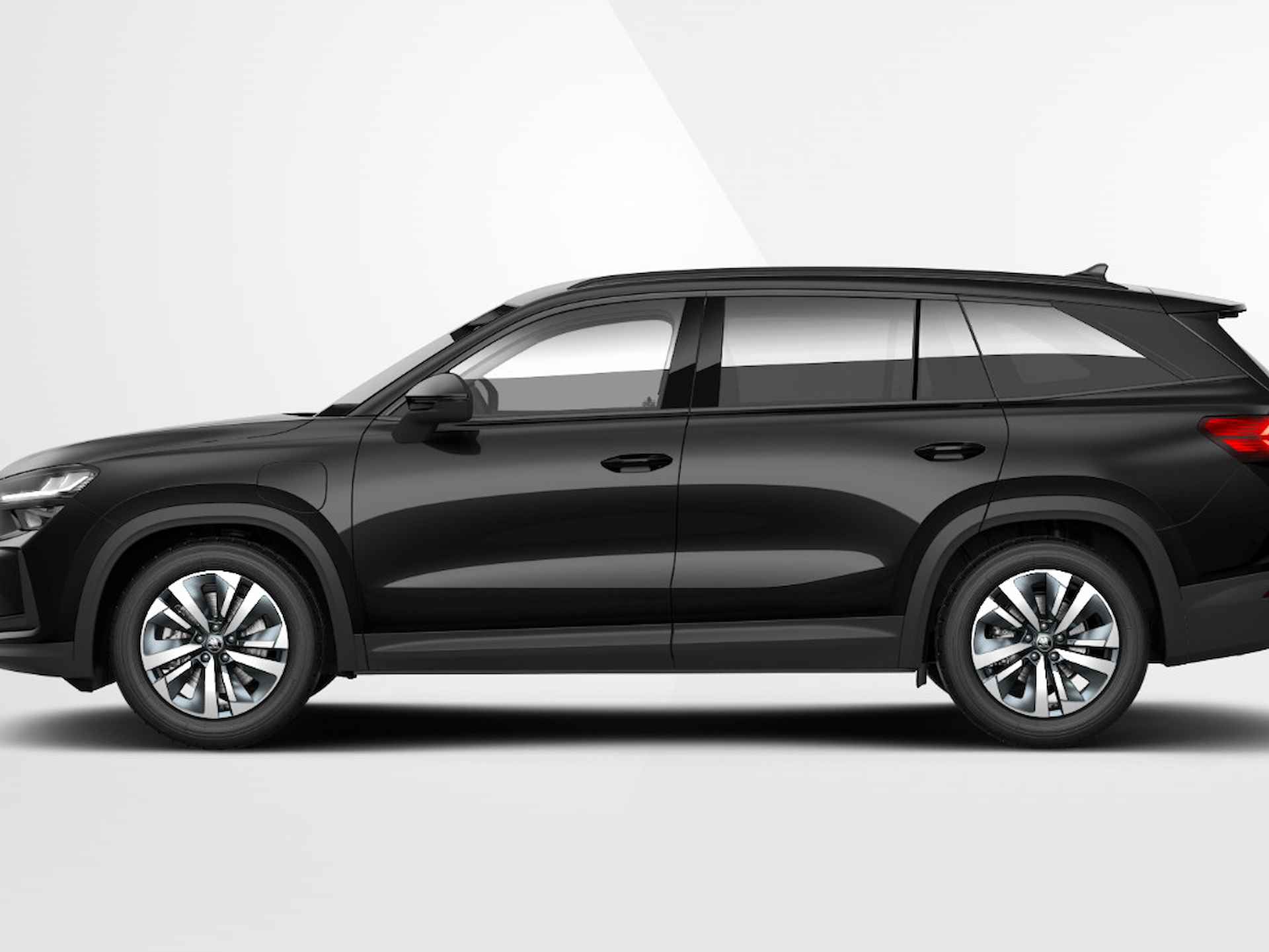 Škoda Kodiaq Edition 1.5 TSI PHEV 150 kW / 204 PK SUV 6 versn.  DSG | 18'' Lichtmetalen Velgen | Getinte ramen achter | Zwenkbare Trekhaak | 1500,- inruilvoordeel!! - 4/7