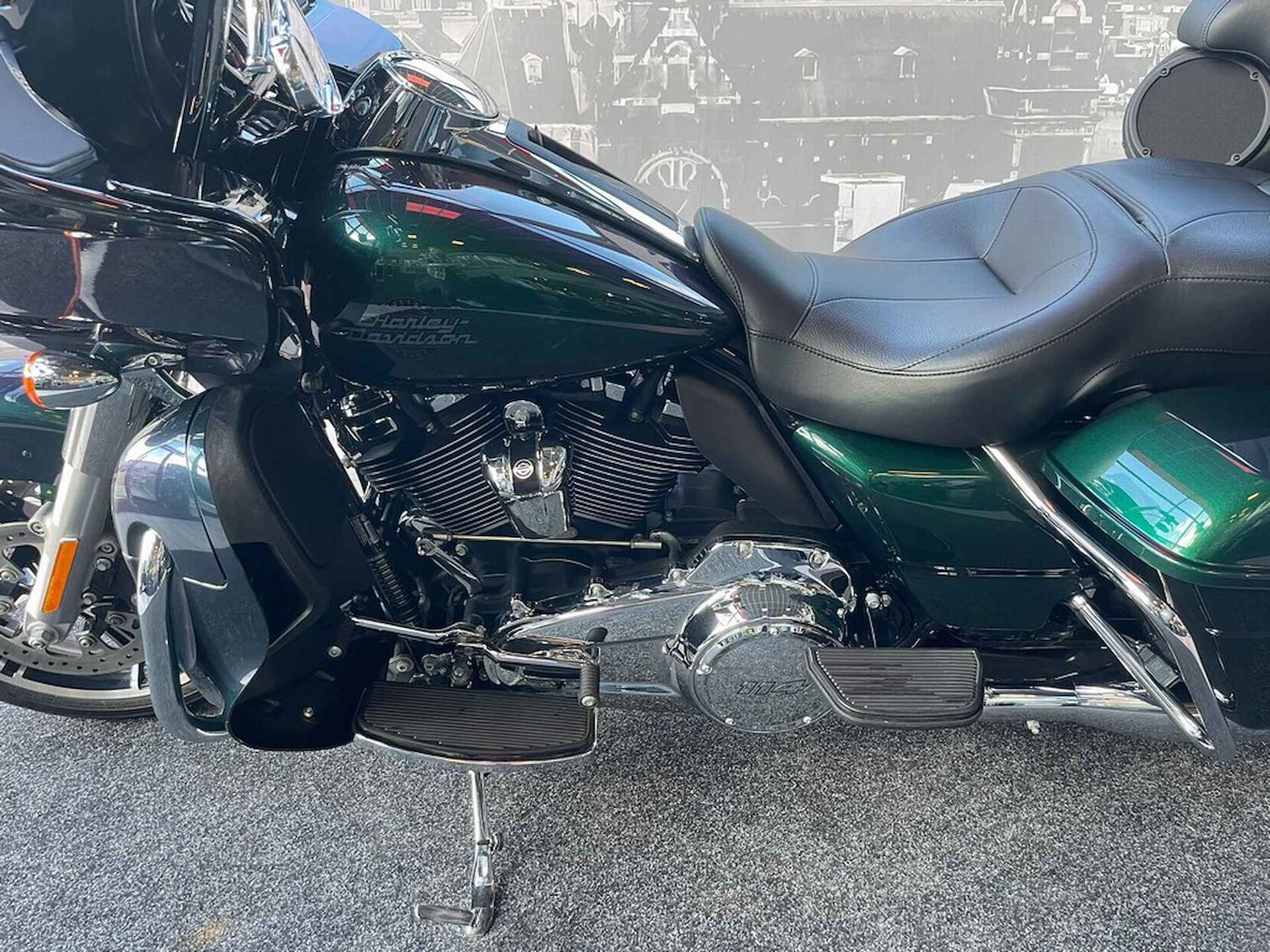 Harley-Davidson ROAD GLIDE LIMITED - 5/8