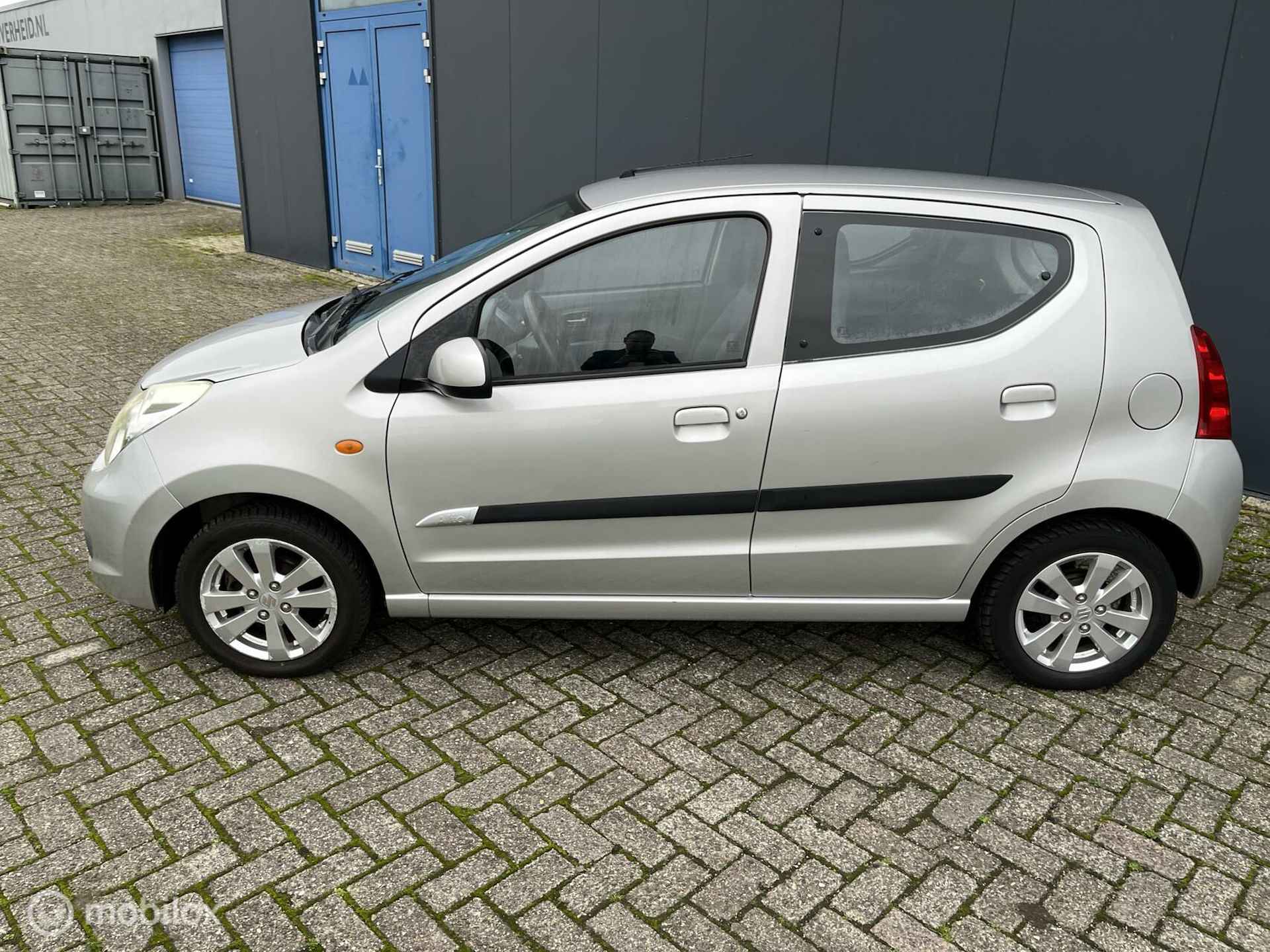 Suzuki Alto 1.0 Exclusive VVT - 2/22