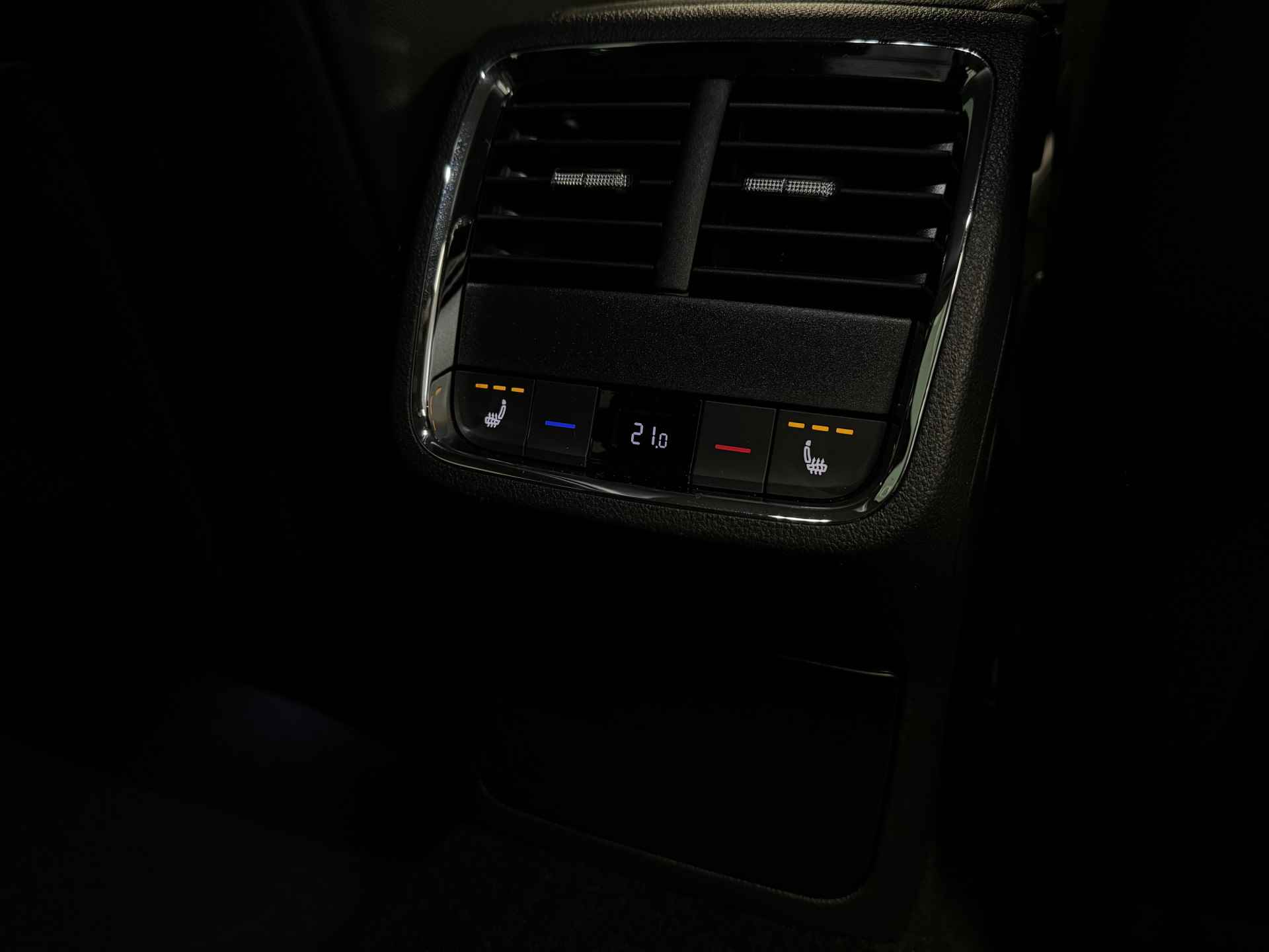 Škoda Octavia Combi 1.4 TSI iV HeadUp/MemoryStoelen/CrystalLight - 12/40