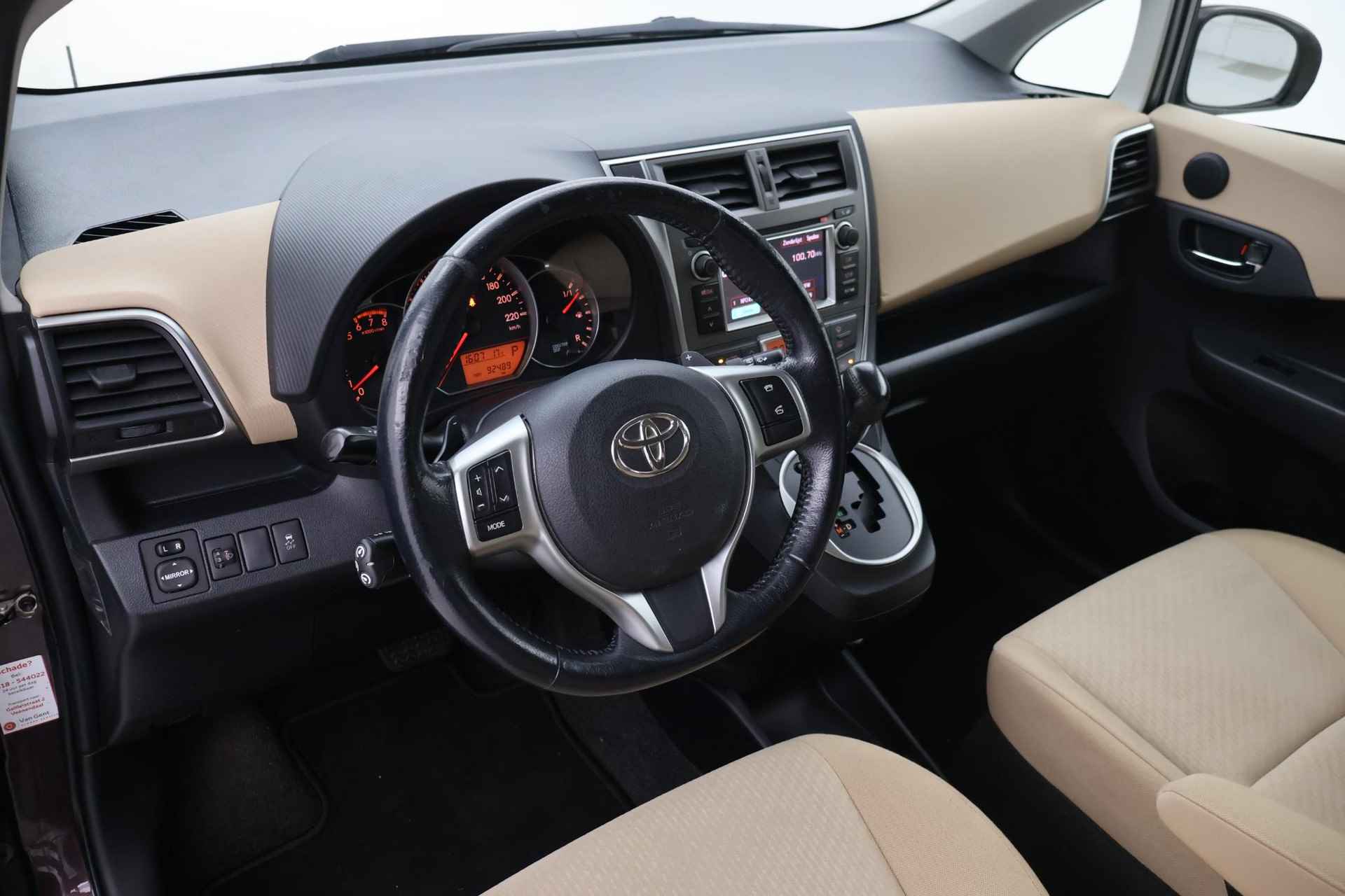 Toyota Verso-S 1.3 VVT-i Dynamic Automaat Cruise Control - 2/34