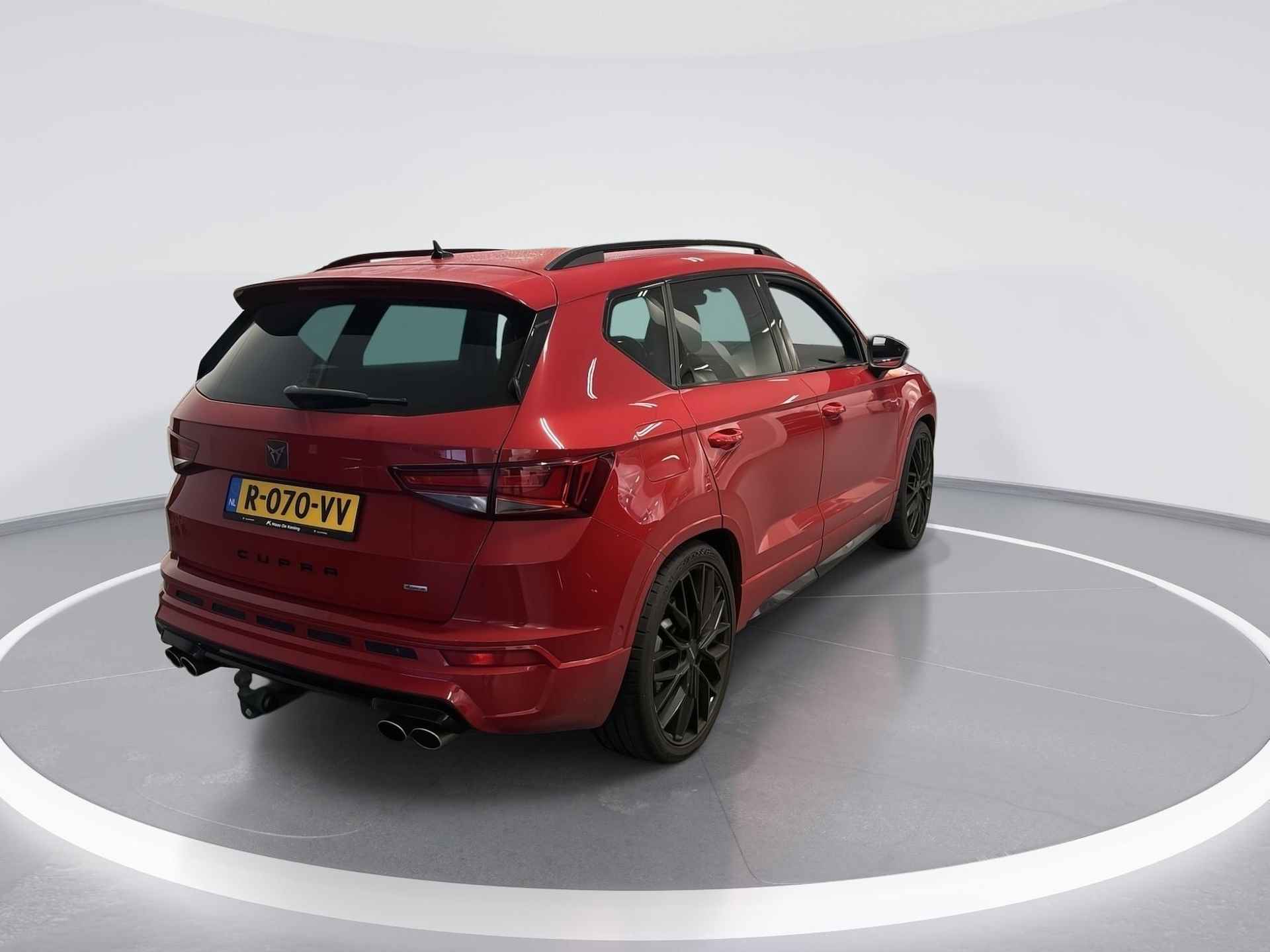 CUPRA Ateca 2.0 Tsi 300pk DSG 4DRIVE · Apple Car Play · Navi · Keyless · Dodehoeksensor · Trekhaak elektrisch wegklap. · 360 Camera · Beats Audio · Elek. Achterklep  · 20'' Inch · - 4/6