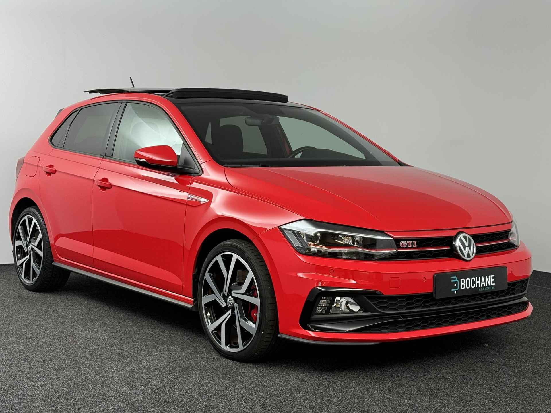 Volkswagen Polo 2.0 TSI GTI | Keyless | Panoramadak | LED | 18 inch - 6/45