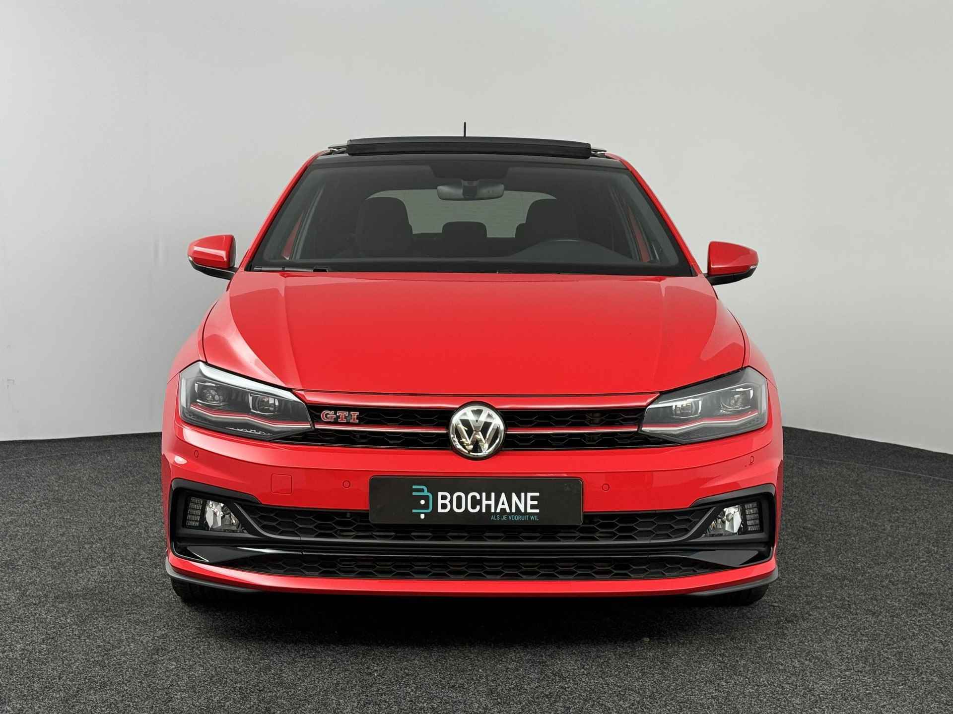 Volkswagen Polo 2.0 TSI GTI | Keyless | Panoramadak | LED | 18 inch - 17/45