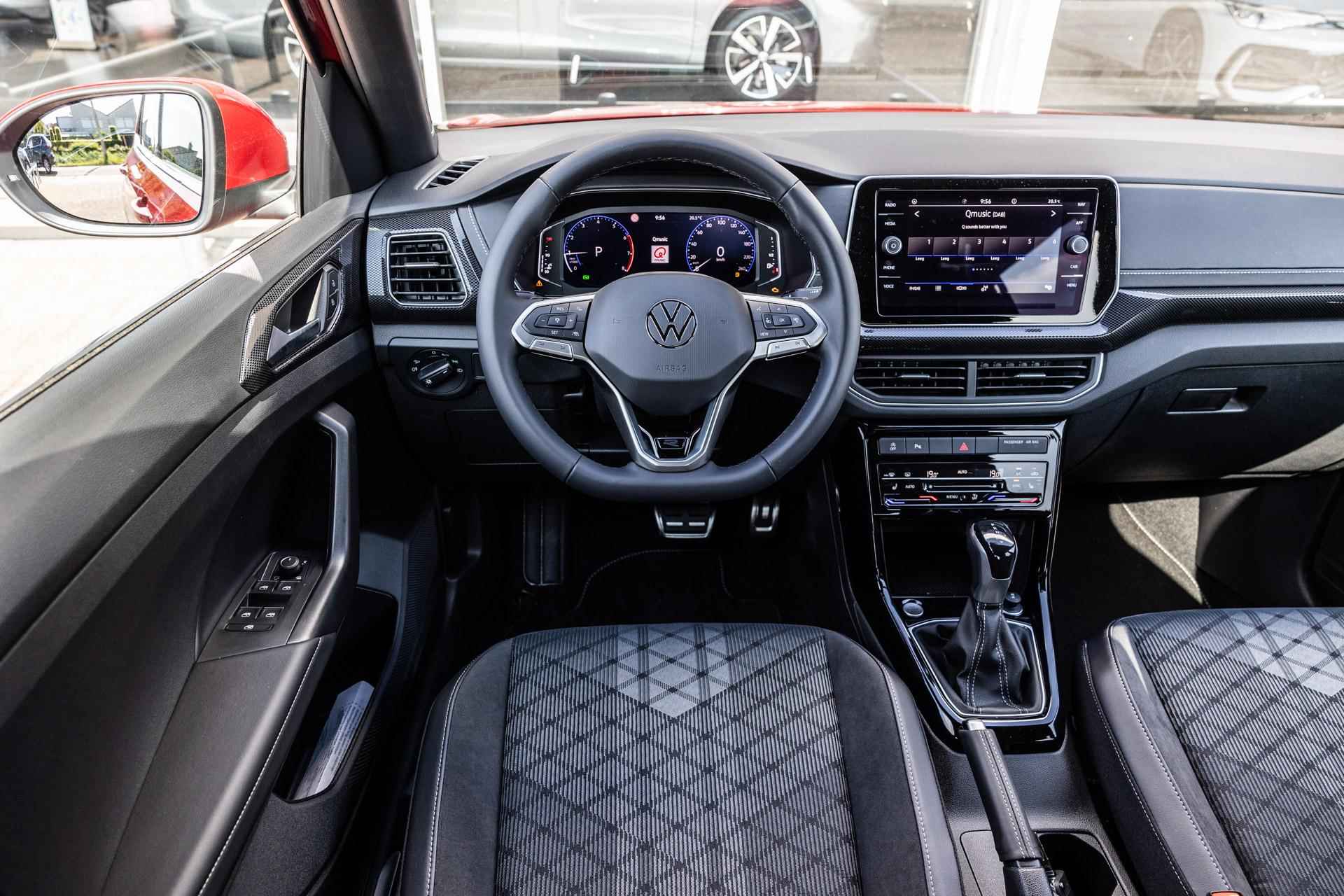 Volkswagen T-Cross 1.0 TSI 115pk DSG R-Line | Achteruitrijcamera | Design Pakket - 17/43