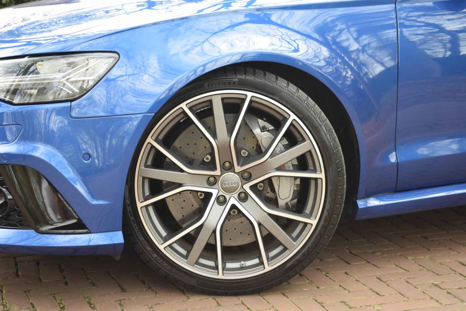 Audi RS6 Avant 4.0 TFSI RS 6 quattro perfomance / Milltek / Dealer onderhouden / 2 sets wielen - 80/104