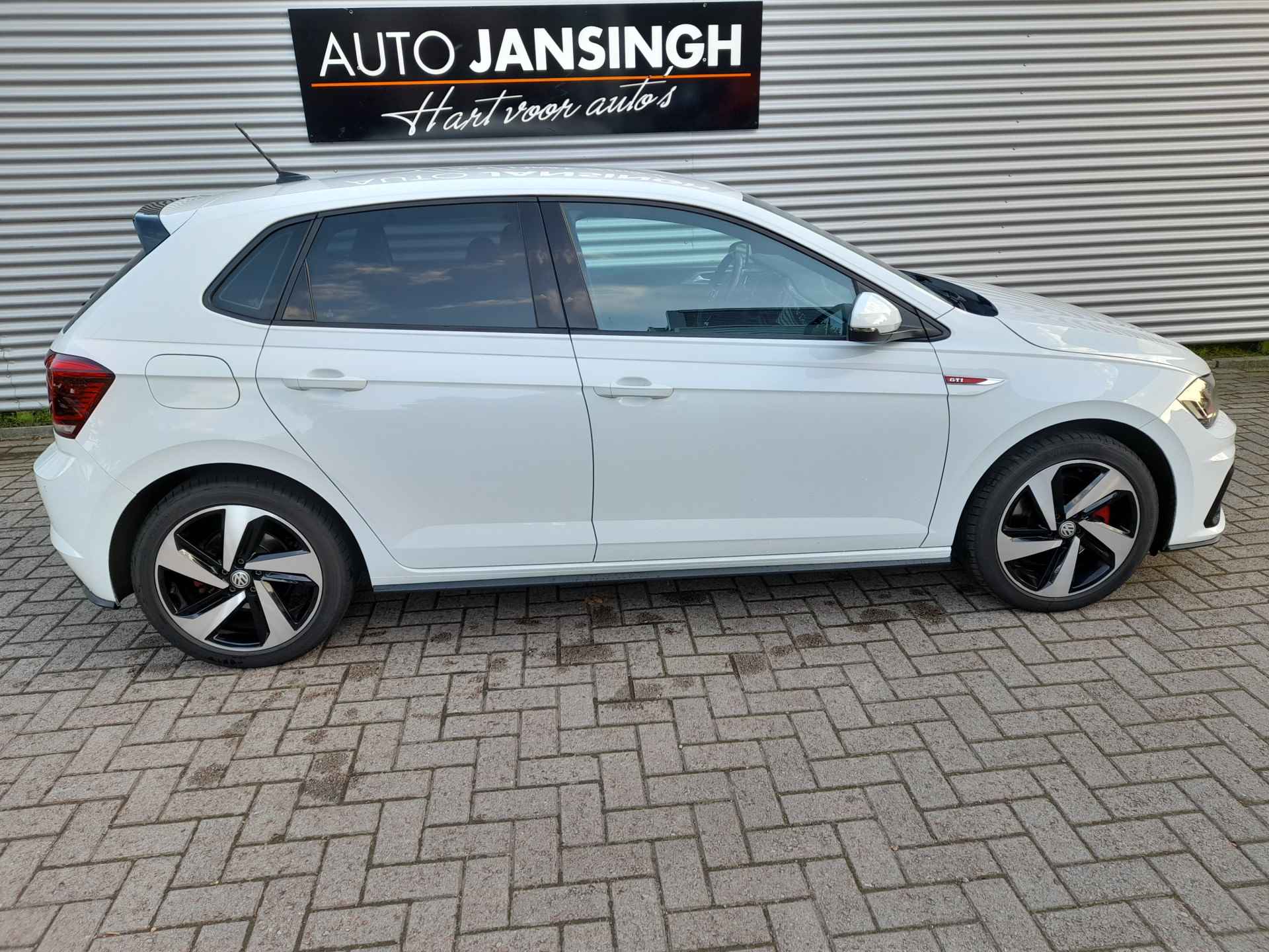 Volkswagen Polo 2.0 TSI GTI Automaat | Clima | Cruise | Navigatie | LM Velgen | Privacy glas | RIJKLAARPRIJS INCL 12 MAANDEN GARANTIE EN BEURT - 5/36