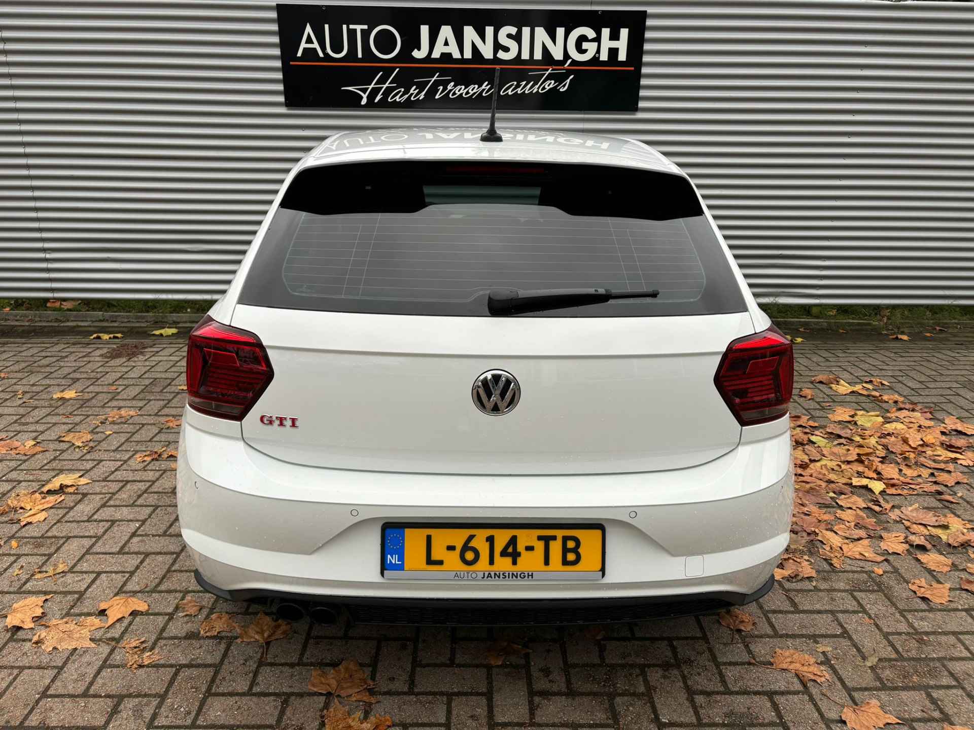 Volkswagen Polo 2.0 TSI GTI Automaat | Clima | Cruise | Navigatie | LM Velgen | Privacy glas | RIJKLAARPRIJS INCL 12 MAANDEN GARANTIE EN BEURT - 23/36