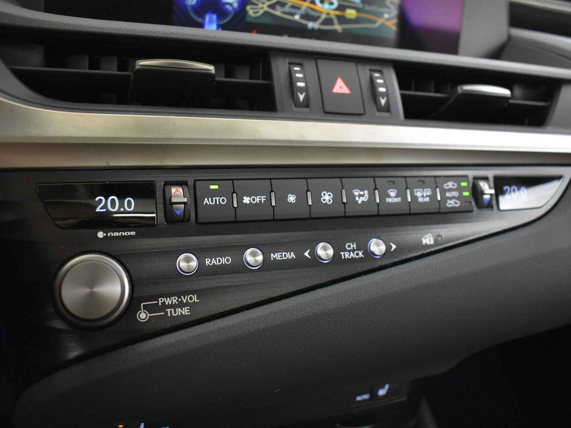 Lexus ES 300h Comfort Line | Leder | Open dak | NL auto - 19/36