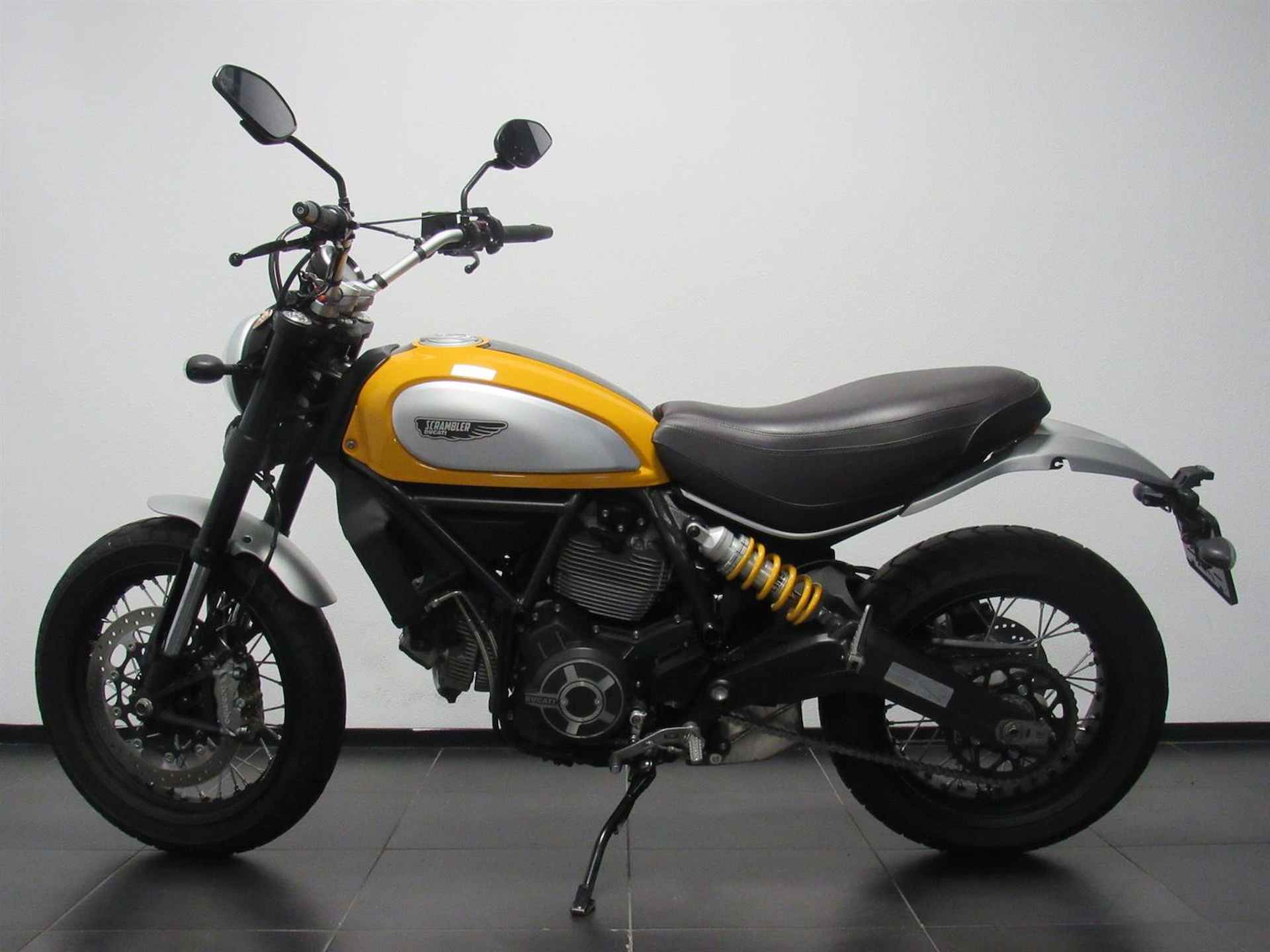 Ducati SCRAMBLER CLASSIC - 2016 - 3/13