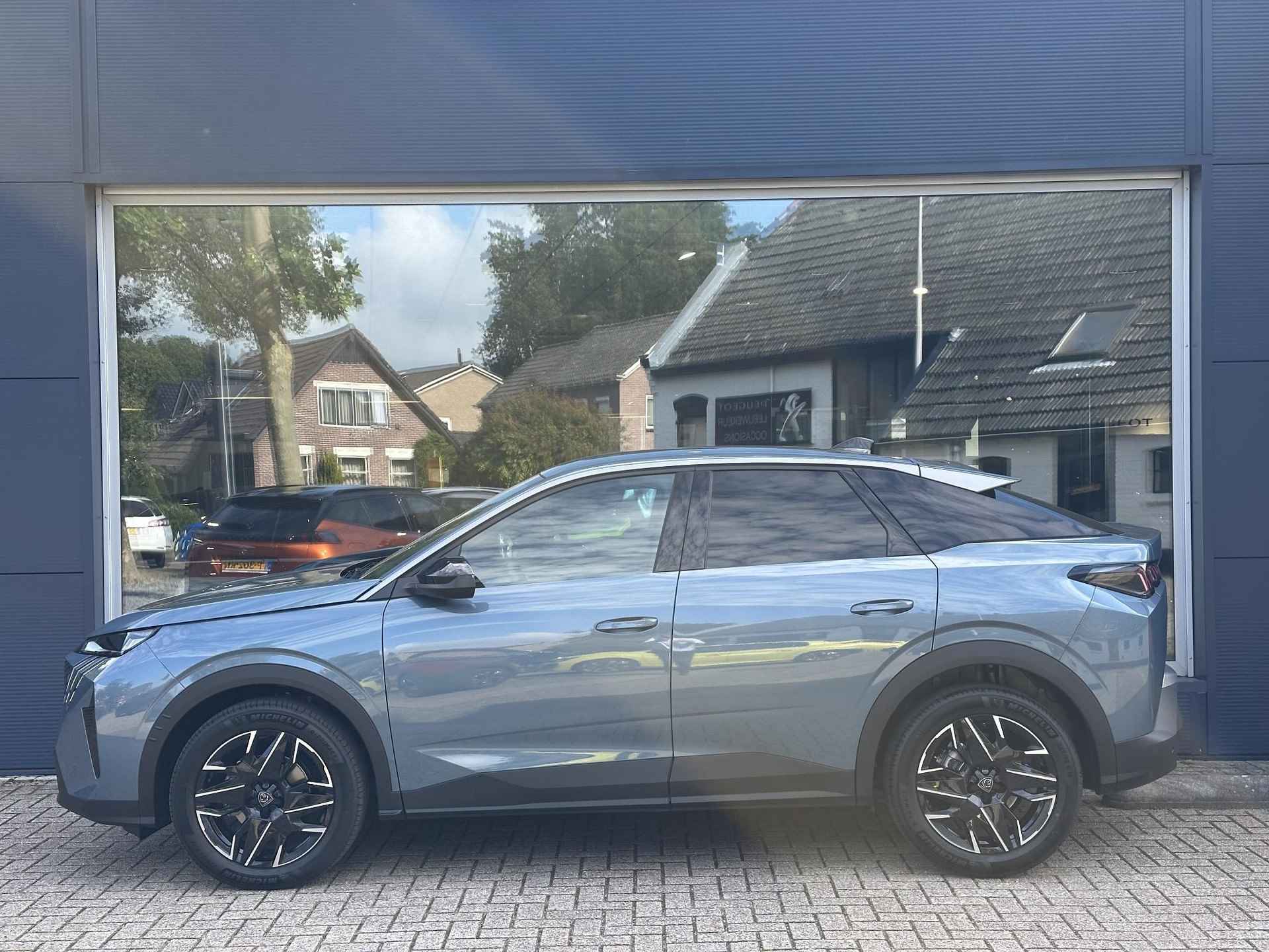 Peugeot 3008 1.2 Hybrid 136 Allure | Nieuw Model 3008 | Snel Leverbaar | Panorama Navigatie | Pack 360 Vision & Drive Assist | Climate Control | Keyless Entry | LED Verlichting | Camera | Half Lederen bekleding | 19 Inch Lichtmetalen Velgen | - 3/50