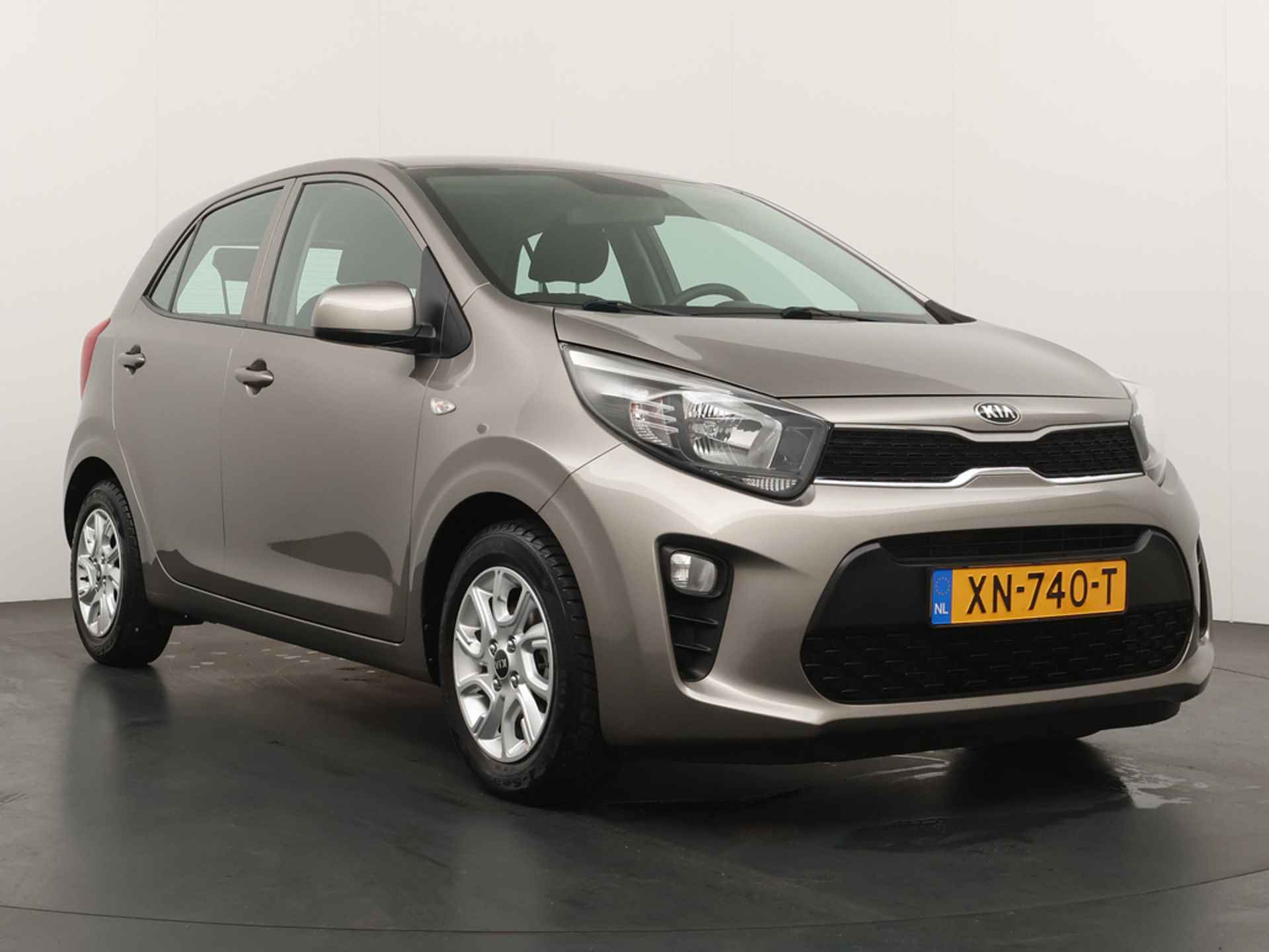 Kia Picanto 1.0 CVVT ComfortPlusLine Navigator - Navigatie - Camera - Lichtmetalen velgen - Bluetooth - - 12 maanden BOVAG garantie - 12/45