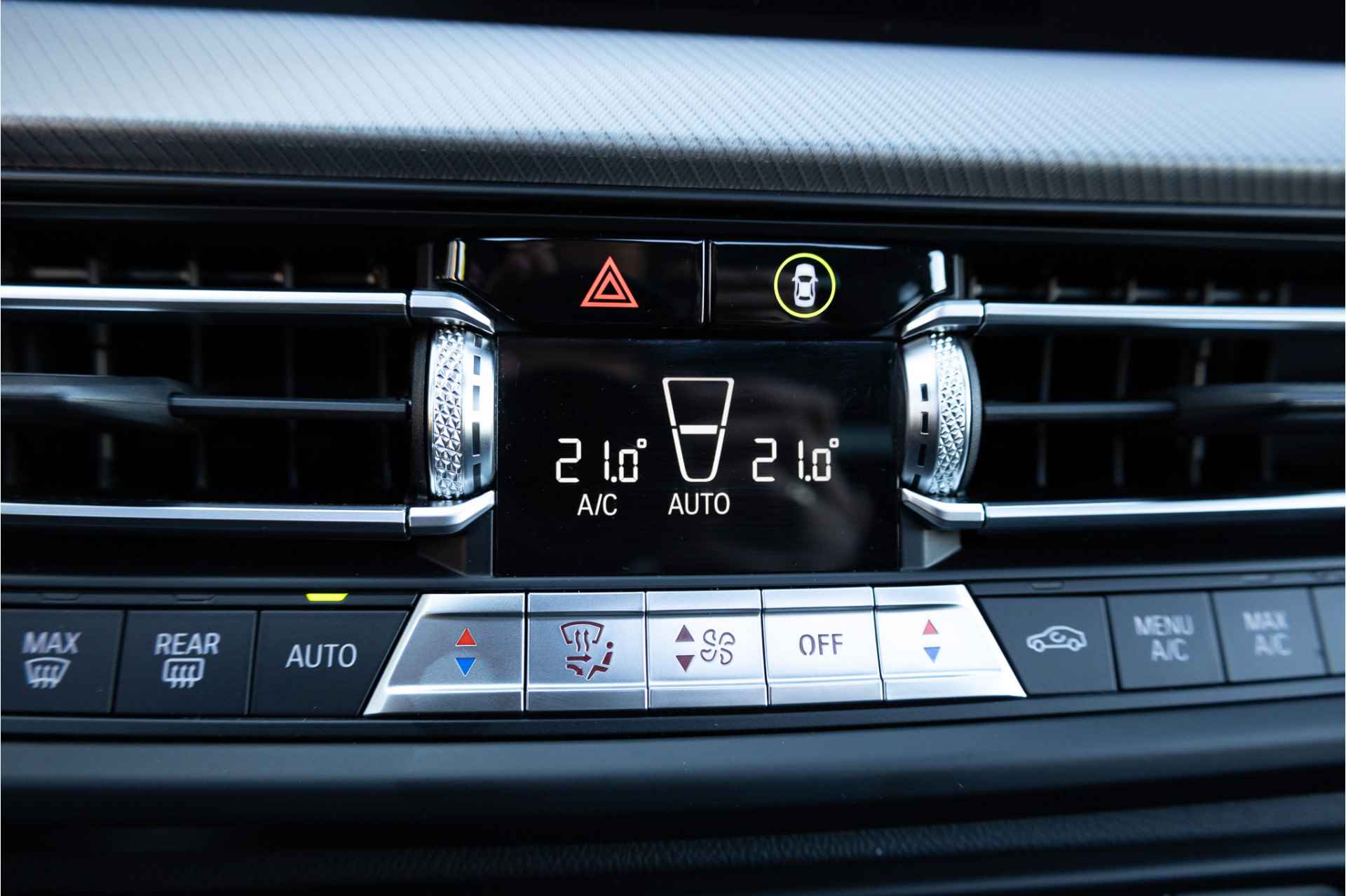 BMW 1-serie 118i M Sport ✅ALS NIEUW! ✅PANO✅BTW✅Dealeronderhouden✅1JaarBOVAG - 29/30