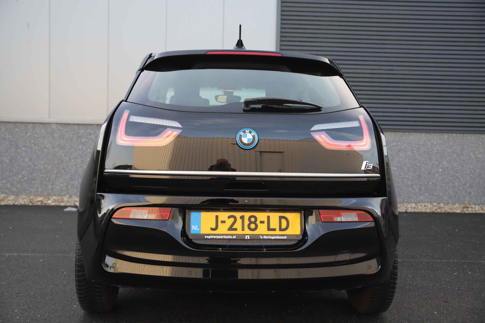 BMW i3 Executive 120Ah 42 kWh/ Navi-Pro/ W.pomp/3-Fase - 10/32