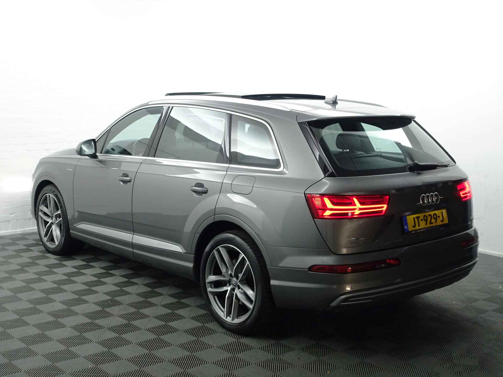 Audi Q7 3.0 TDI e-tron Quattro S-line Premium Aut- Panoramadak, Xenon Led, Matrix, Bose Audio, Memory, Head Up - 6/52