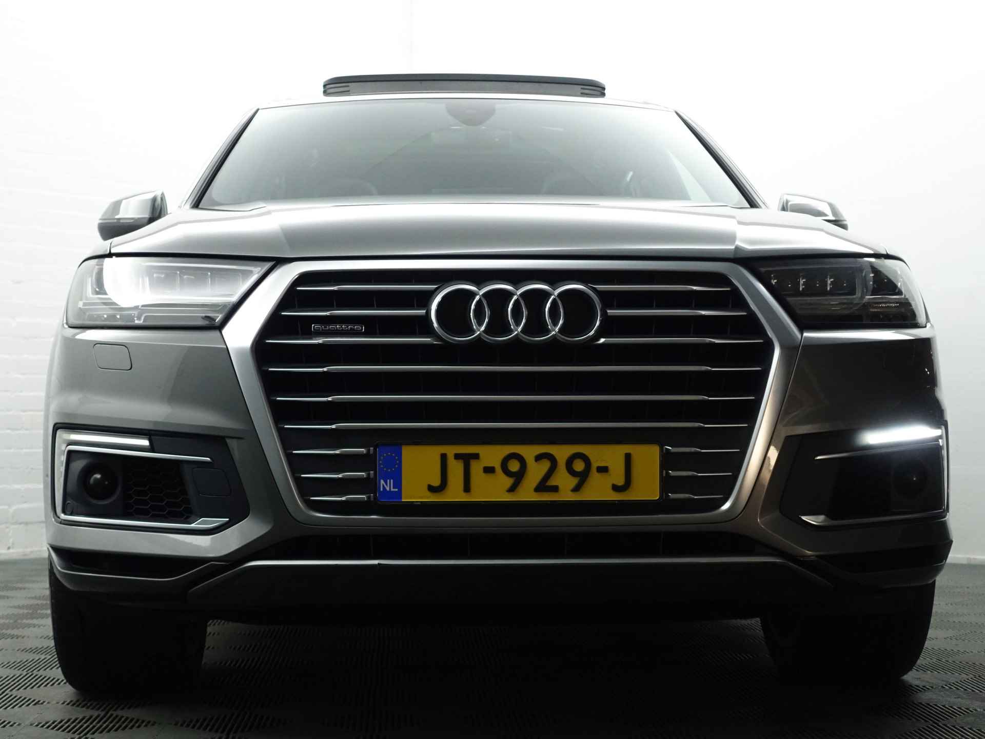 Audi Q7 3.0 TDI e-tron Quattro S-line Premium Aut- Panoramadak, Xenon Led, Matrix, Bose Audio, Memory, Head Up - 43/52