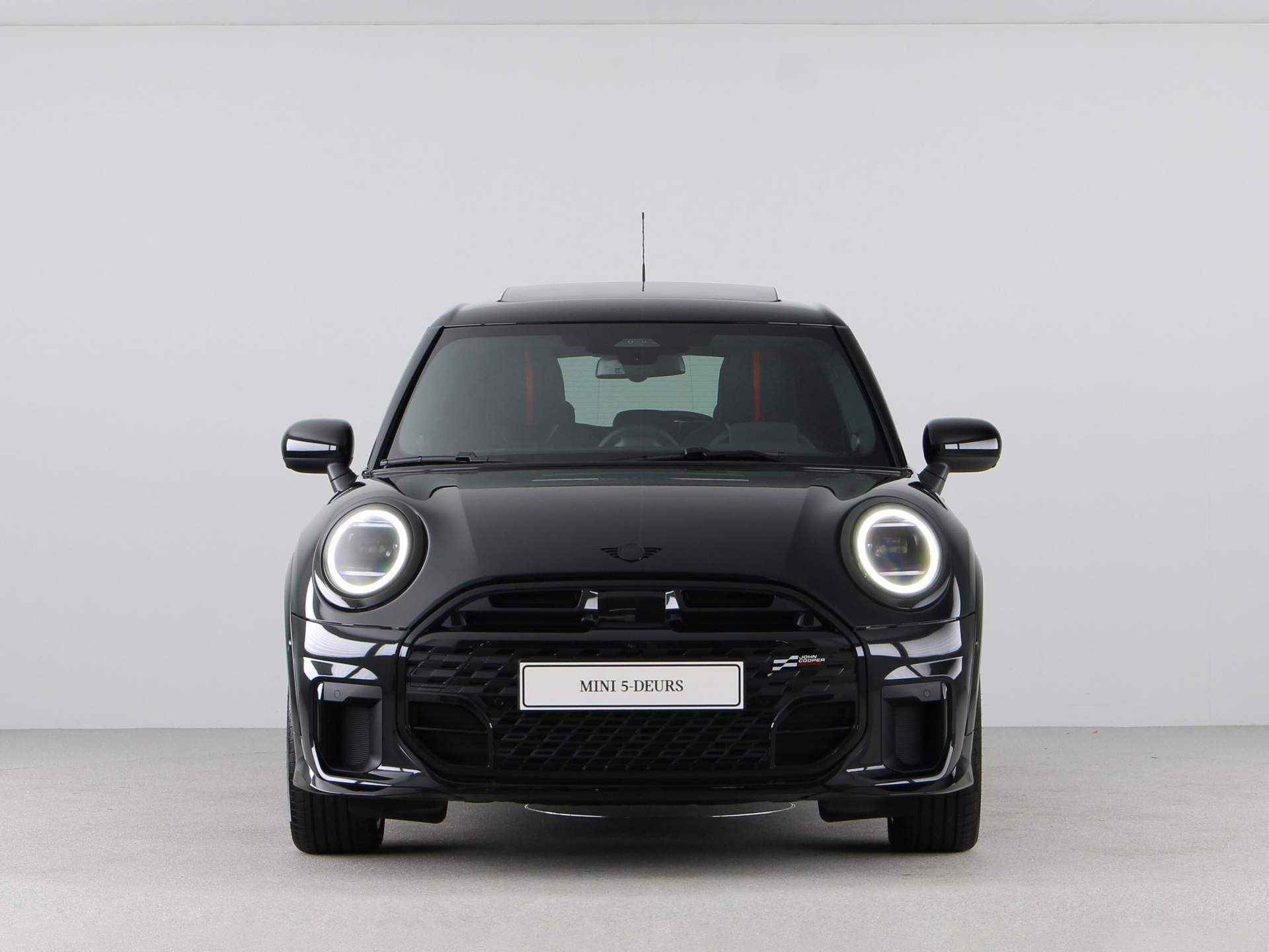 MINI Cooper 5-deurs S John Cooper Works Pakket XL PRIVATE LEASE EUR 738,- (48 mnd/10.000 km) - 7/28