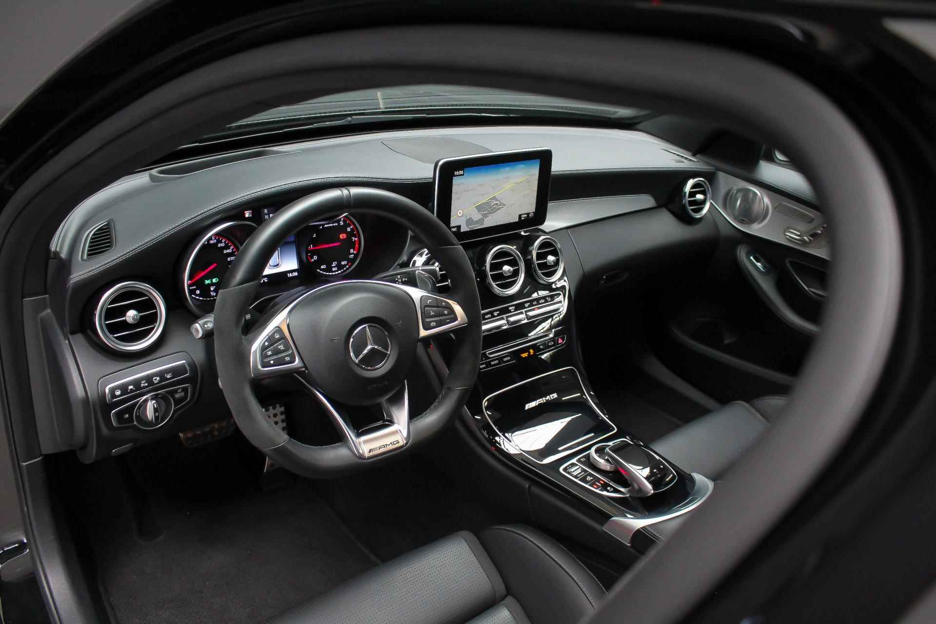 Mercedes-Benz C-Klasse Estate AMG C63S 510pk |schaalstoelen|panoramadak|Burmester|HUD|360 camera|memory|rijstrook|blindspot|multispaak| - 34/37