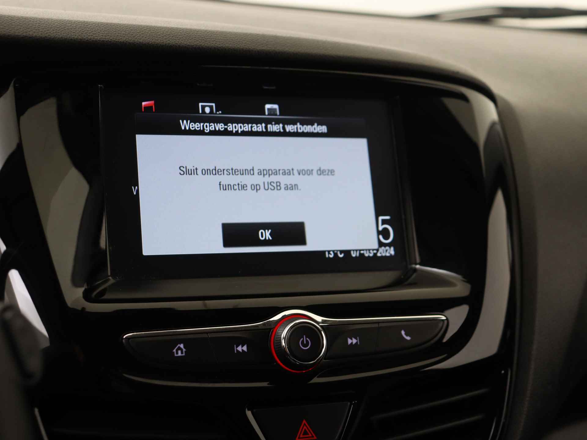 Opel KARL 1.0 Rocks Online Edition Automaat | Navigatie | Airco | Lichtmetalen Velgen - 17/30