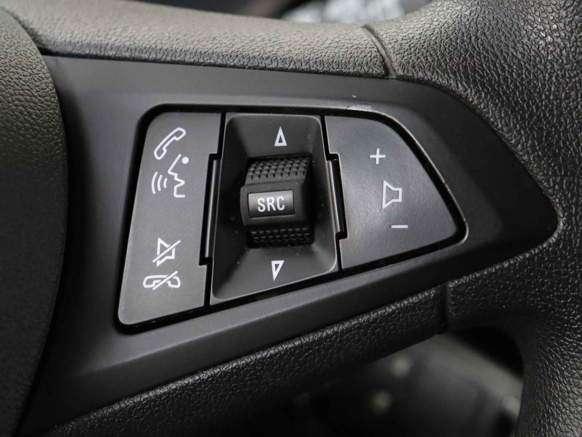 Opel KARL 1.0 Rocks Online Edition Automaat | Navigatie | Airco | Lichtmetalen Velgen - 21/30