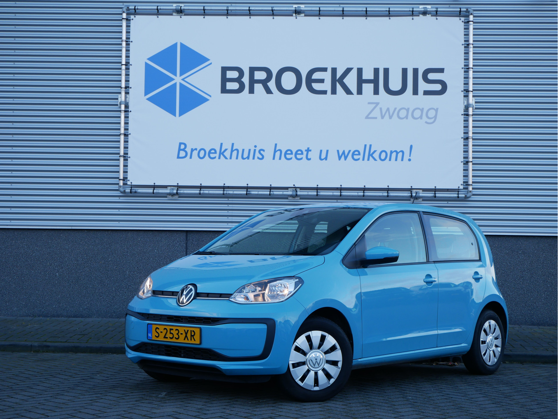 Volkswagen up! 1.0 | airco | CV | Bluetooth| bij viaBOVAG.nl