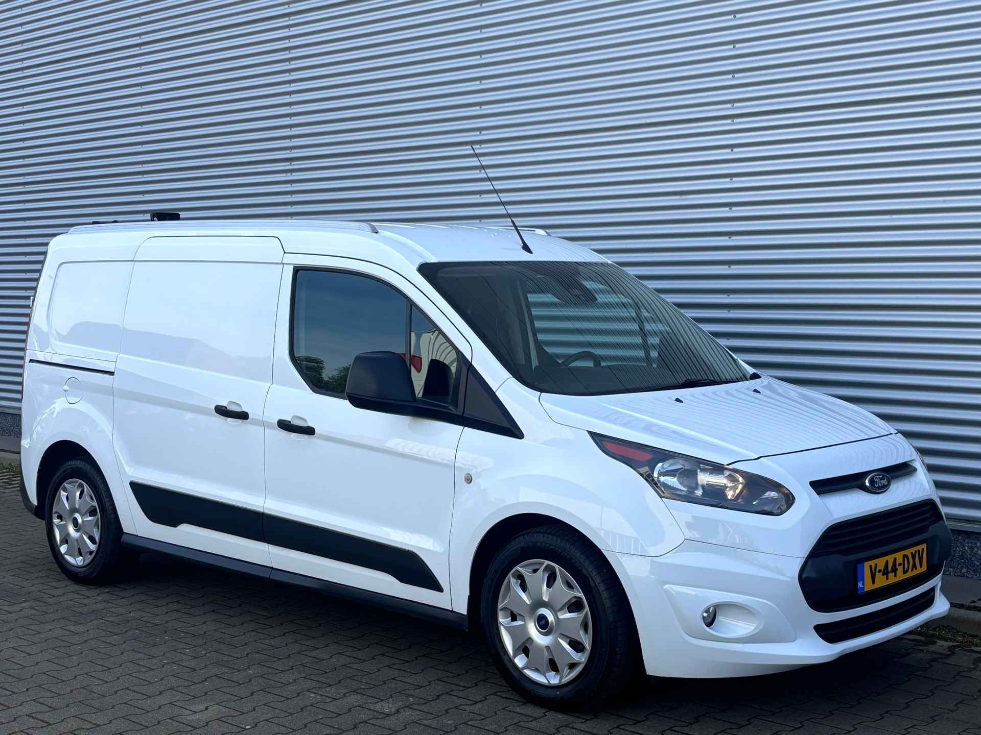 Ford TRANSIT CONNECT 1.0 Ecoboost L2 | Airco | Geen BTW en BPM | - 3/20