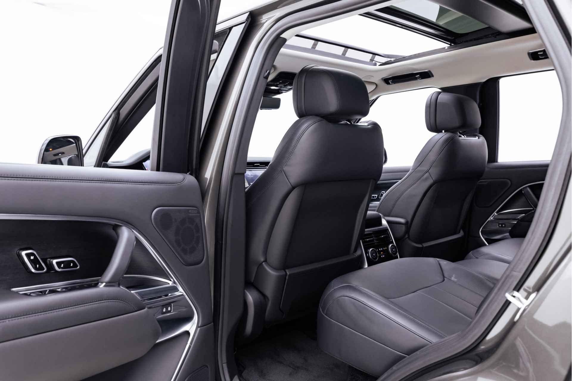 Land Rover Range Rover D350 HSE | Executive Rear Seat | Verw./Gekoelde voorstoelen | Head-Up Display | 23 inch wielen | - 6/35