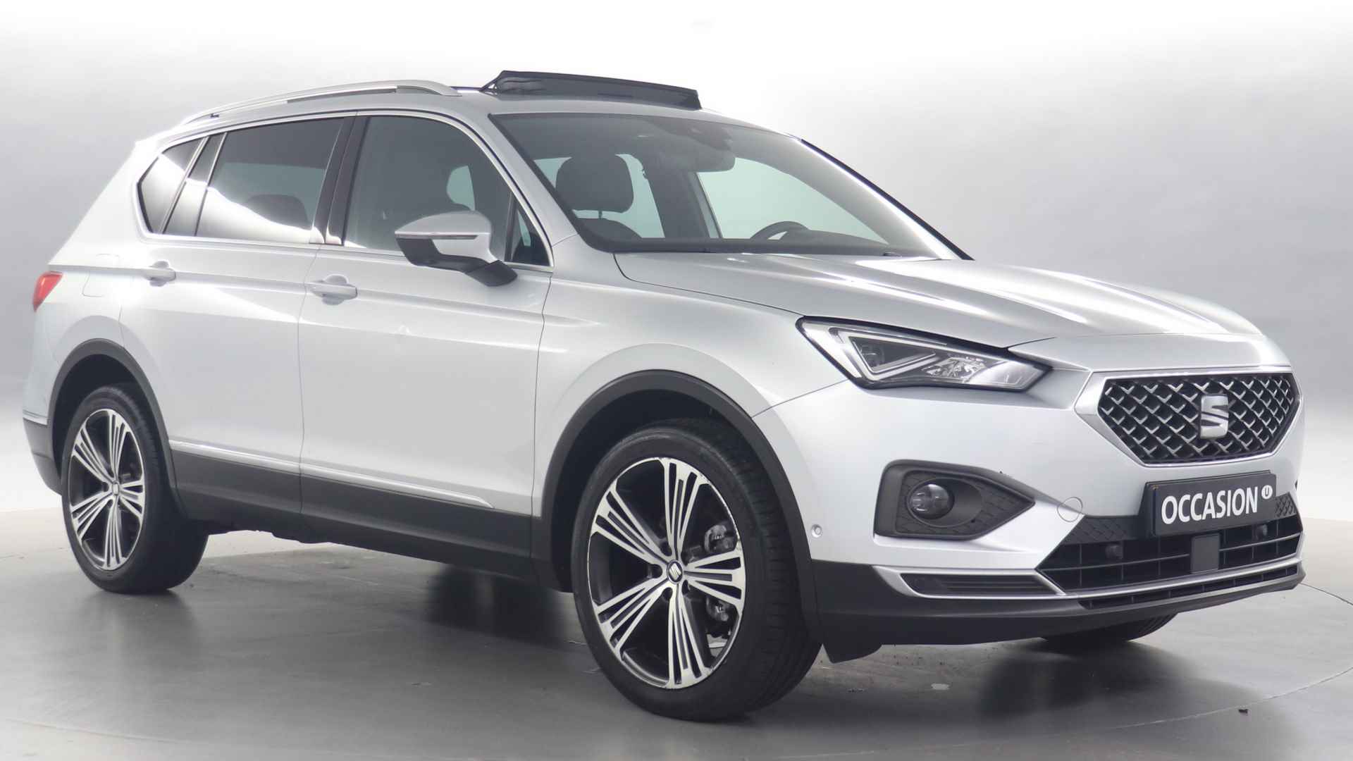 SEAT Tarraco 1.5 TSI 150pk Xcellence 7persoons / Navigatie / Panoramadak / Keyless / Stoelverwarming - 3/41