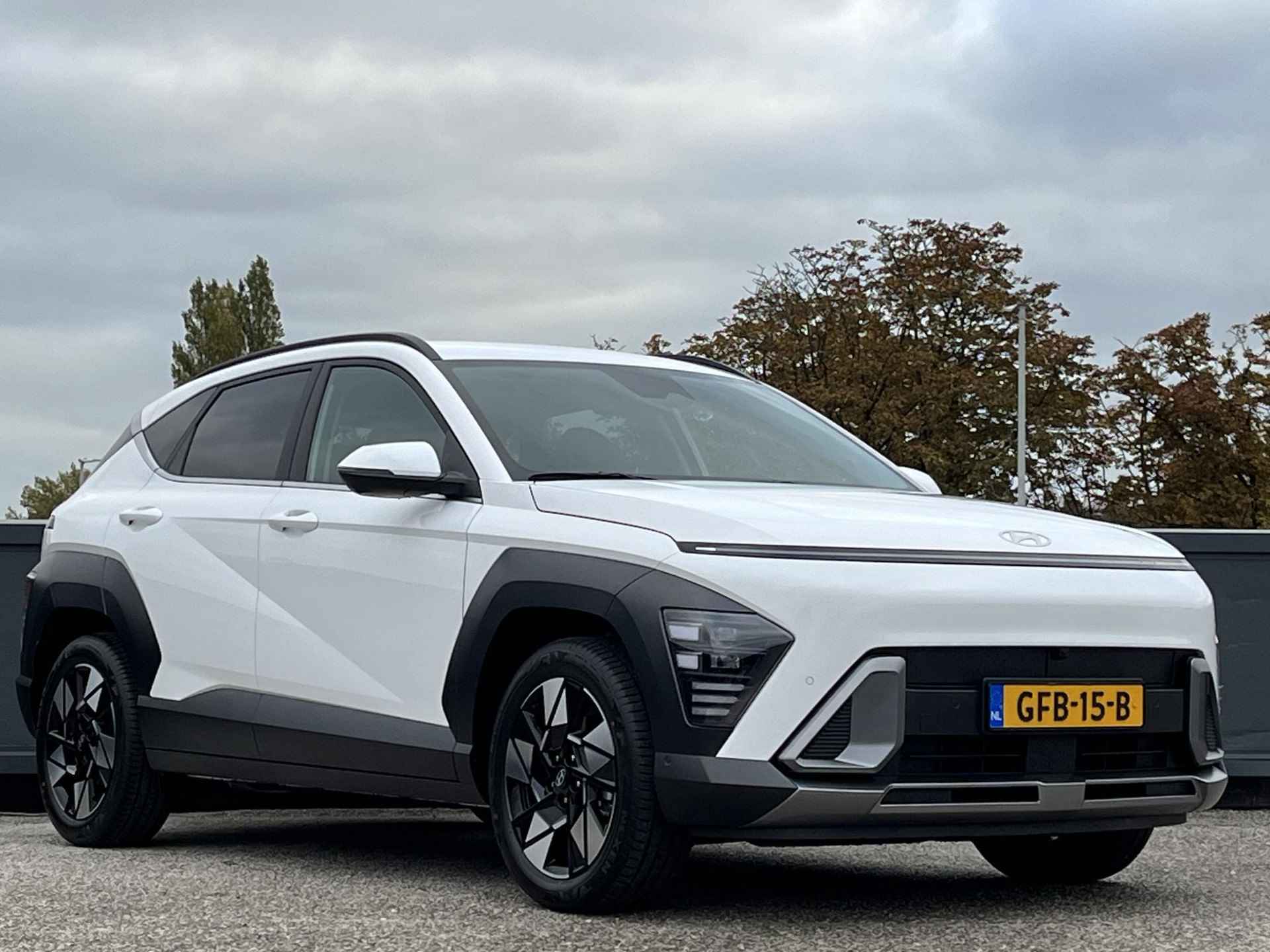 Hyundai Kona 1.6 GDI HEV Premium | €5839 KORTING | VOORRAAD | 360 CAMERA | NAVIGATIE | STOELVENTILATIE | BESCHIKBAAR VANAF 30-12-2024 | - 4/54