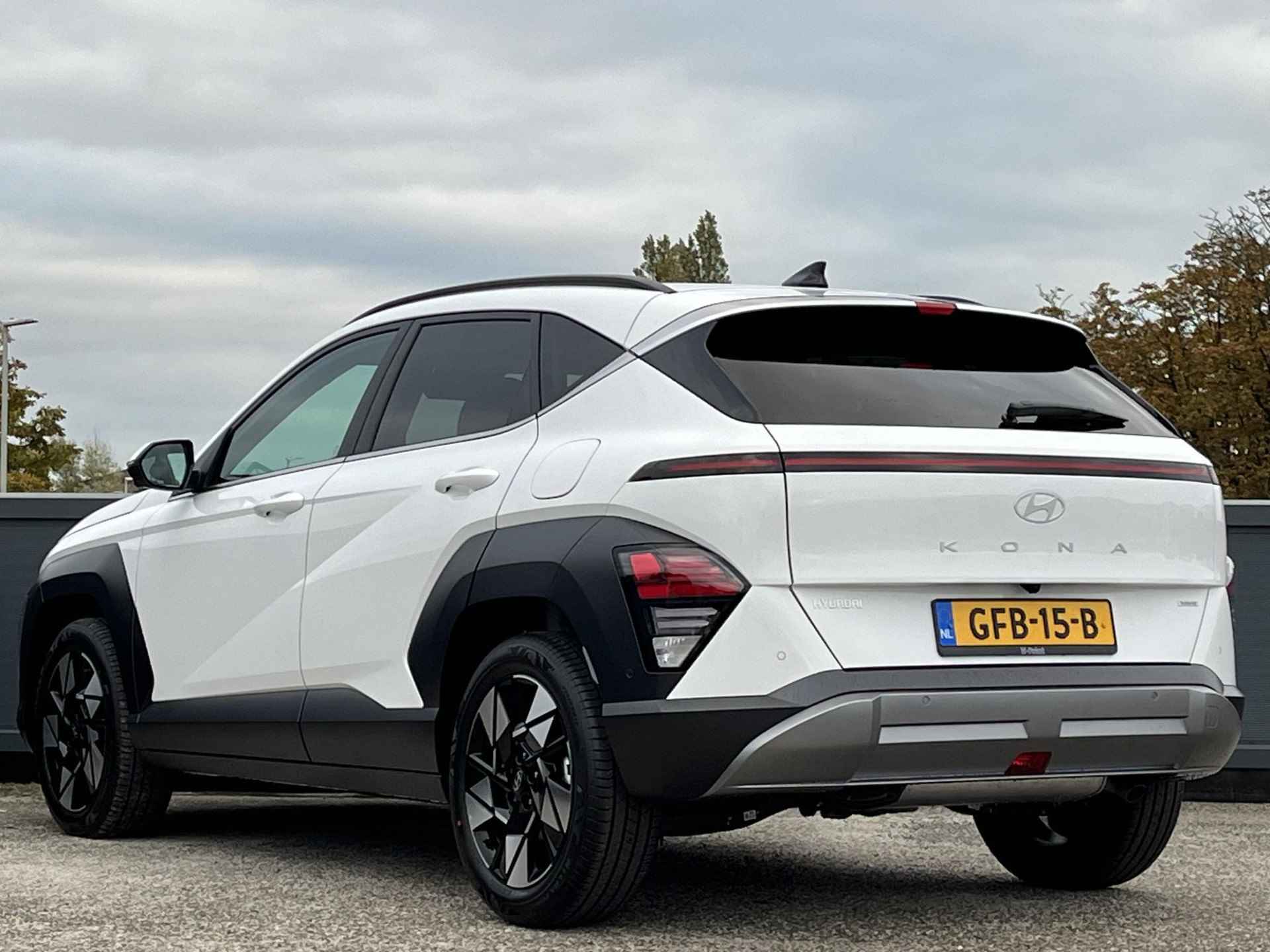 Hyundai Kona 1.6 GDI HEV Premium | €5839 KORTING | VOORRAAD | 360 CAMERA | NAVIGATIE | STOELVENTILATIE | BESCHIKBAAR VANAF 30-12-2024 | - 7/54