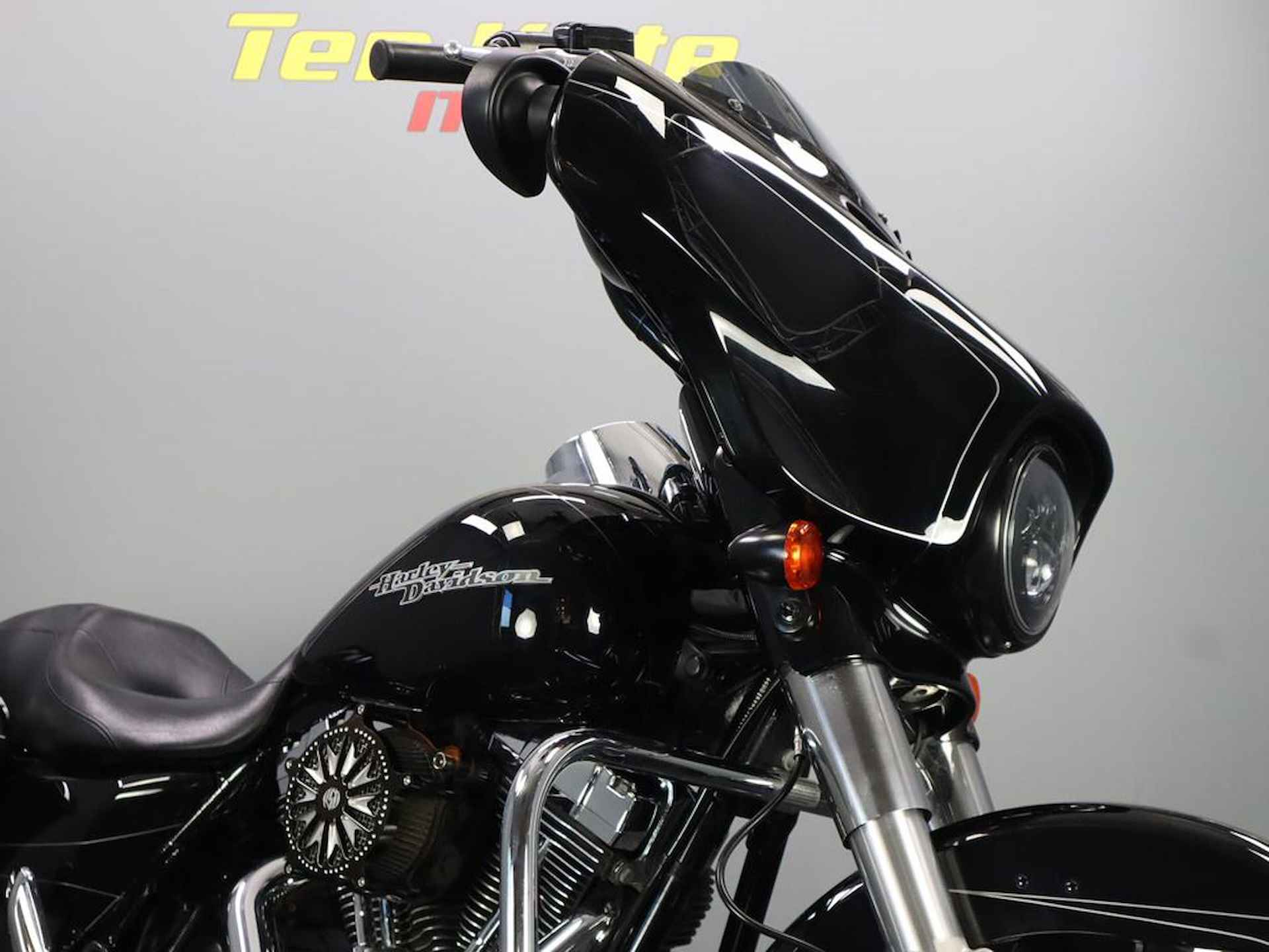 Harley Davidson Street Glide Special - 3/11