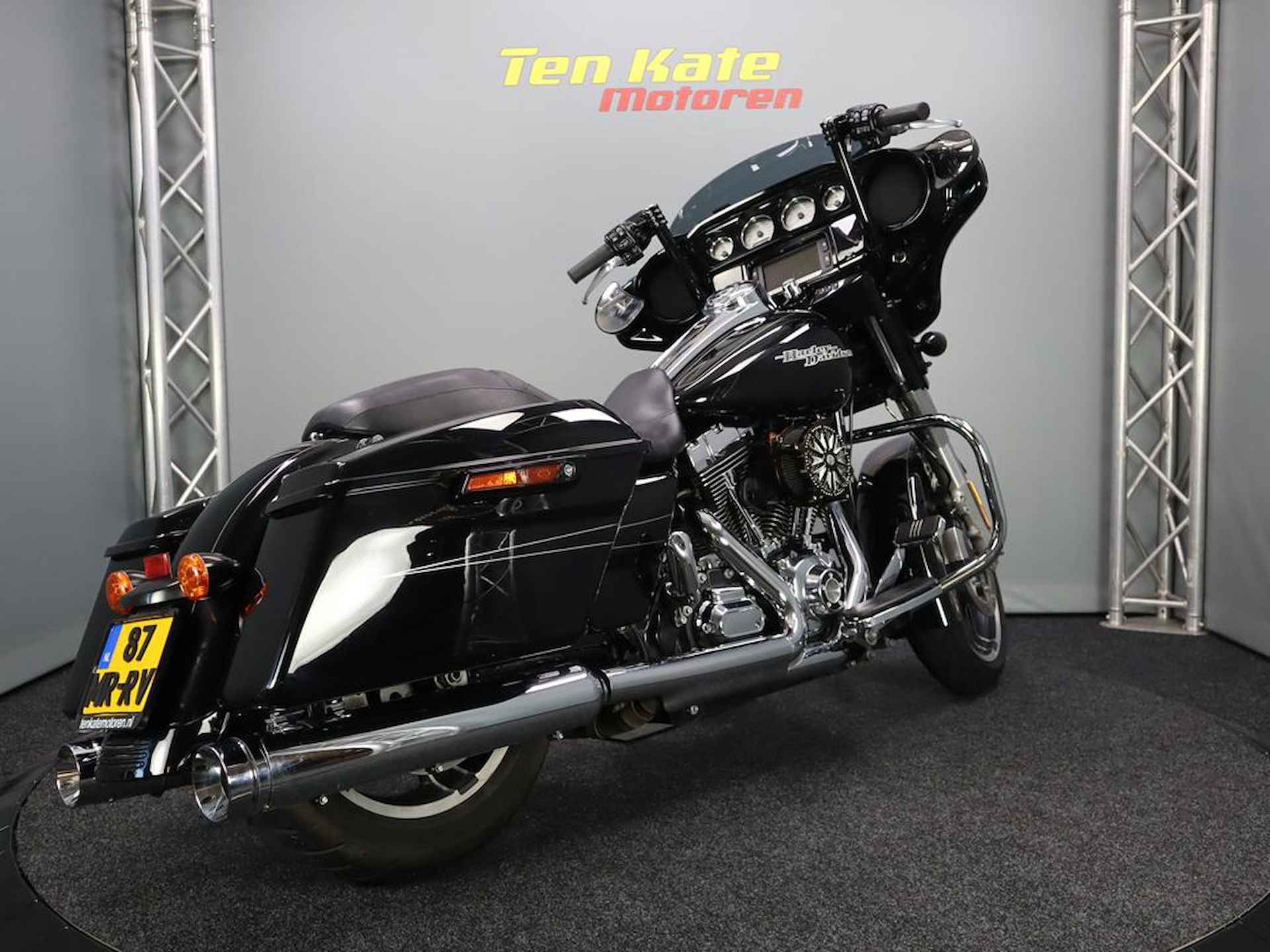 Harley Davidson Street Glide Special - 10/11