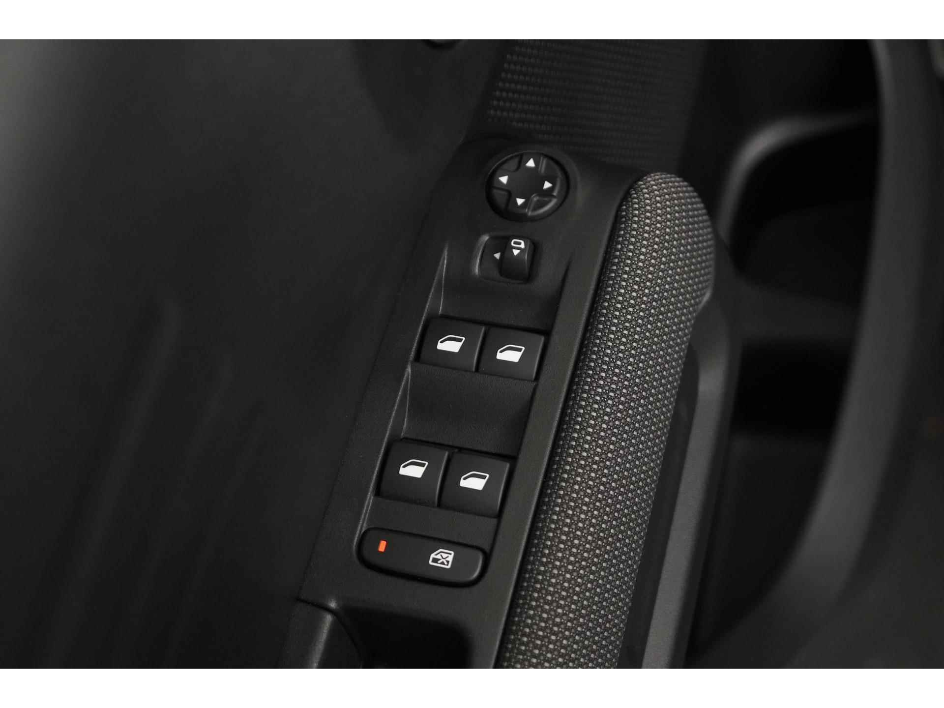 Citroen C3 Aircross 1.2 PureTech Feel | Apple/Android Carplay | Zondag Open! - 31/33