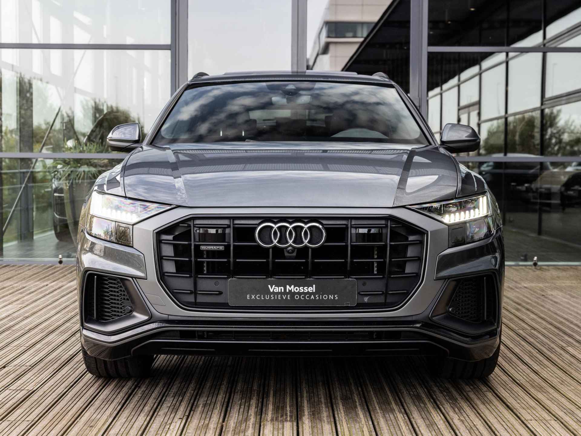 Audi Q8 55 TFSI e quattro Pro Line S | B&O| PANORAMA/SCHUIF-KANTELDAK | ZWART OPTIEK | 21 INCH | SOFTCLOSE | SFEERVERLICHTING | CITY PAKKET | AUDI PHONE BOX | BTW | CAMERA | - 5/55