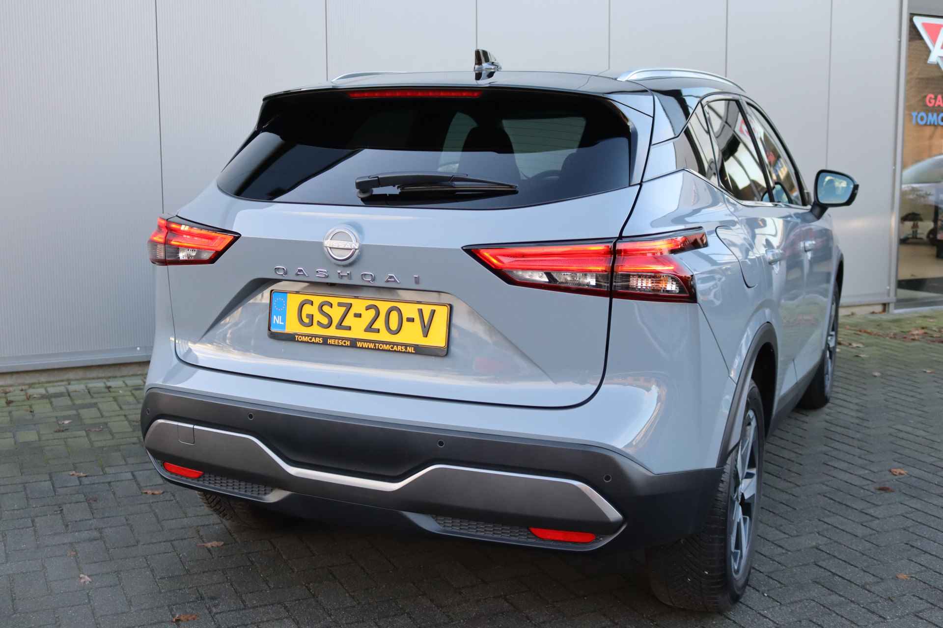 Nissan QASHQAI 1.3DIG-T 158PK MHEV Automaat N-Connecta Navigatie/Camera/Panoramadak/Adaptive-Cruisecontrol - 11/32