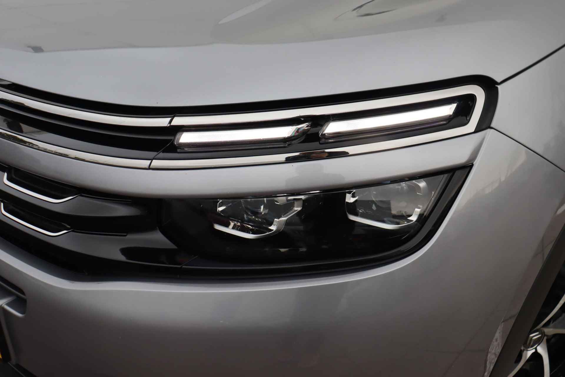 Citroen C5 Aircross Shine 1.6 Hybrid 225 pk / Adaptive cruise control / Comfortstoelen / Camera - 11/34