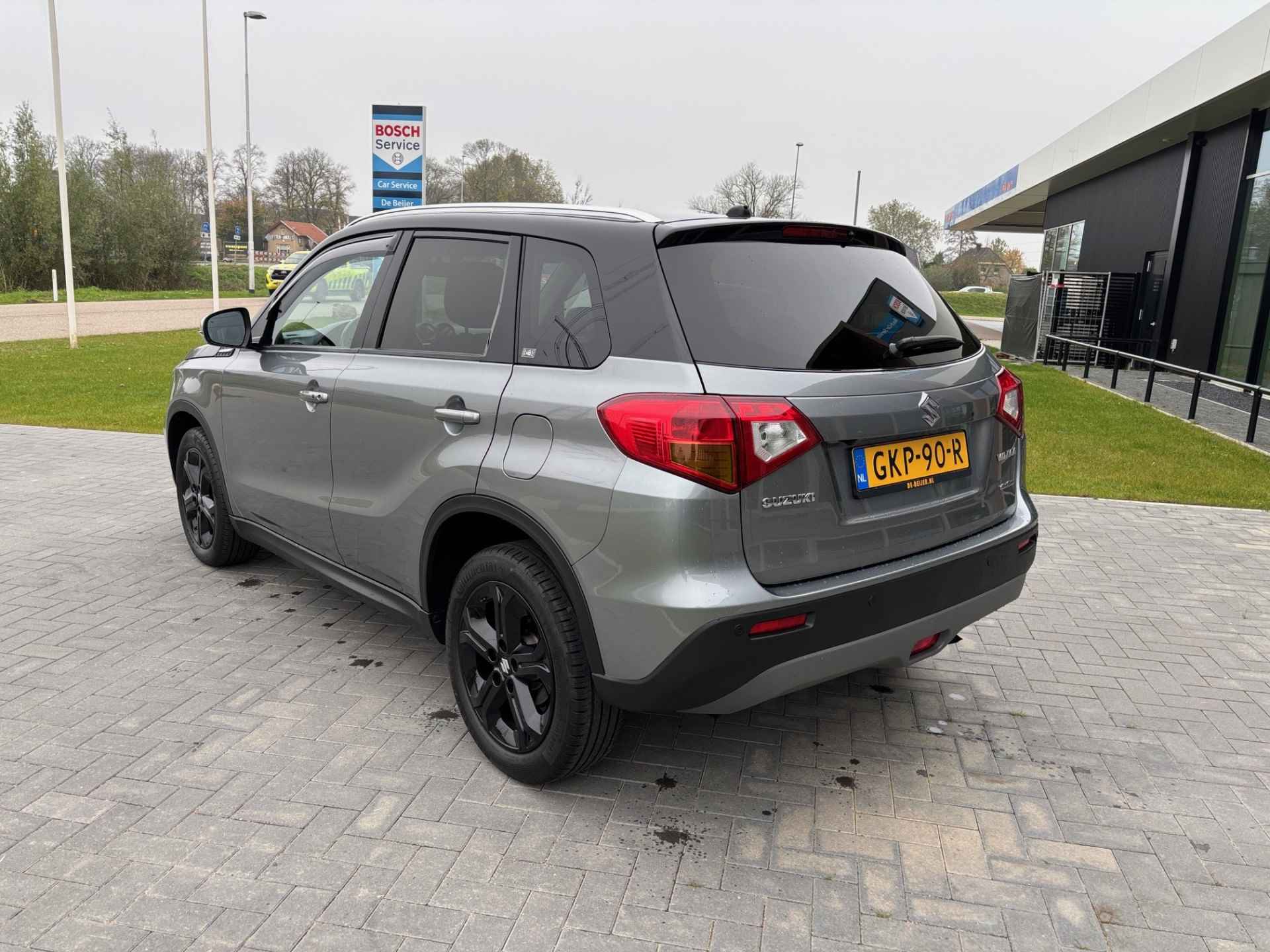 Suzuki Vitara 1.4 S Allgrip 141pk Navi I Camera I Carplay - 4/44