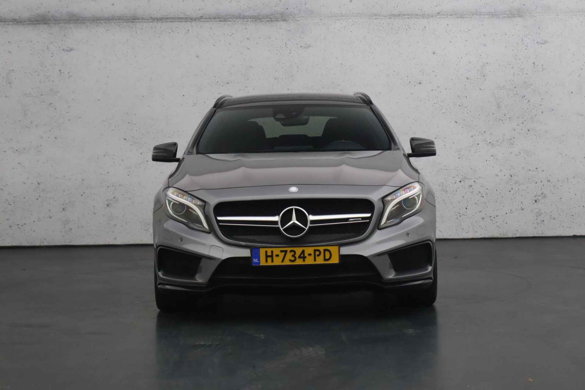 Mercedes-Benz GLA AMG 45 4MATIC Premium | Elektrisch glazen panoramadak | Lederen bekleding | LED - 9/32