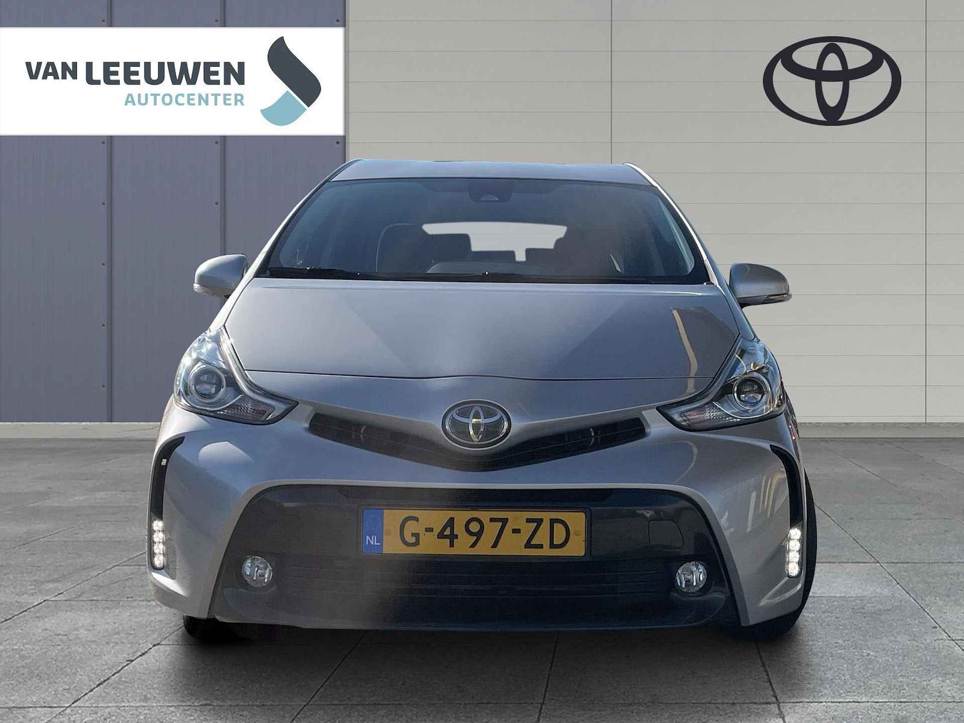 Toyota Prius + 1.8 Active 7-persoons - 2/16