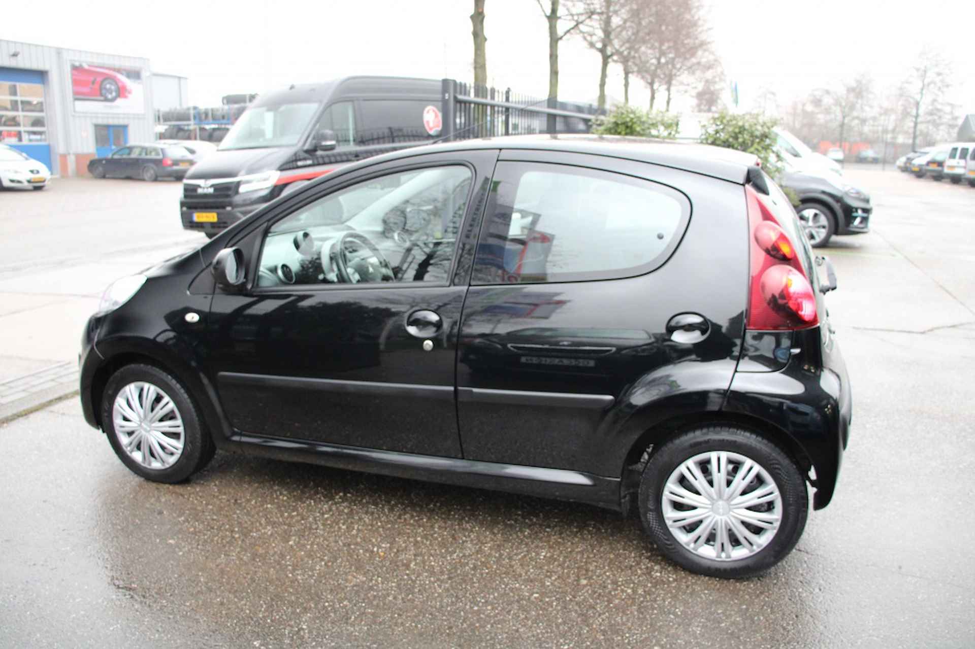 Peugeot 107 1.0 Active - 6/18