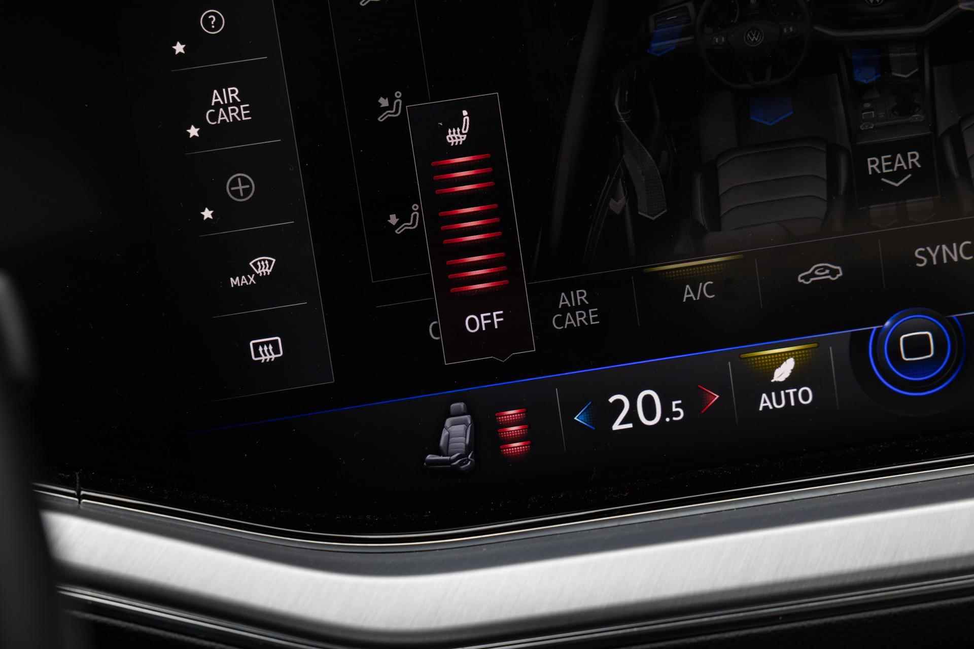 Volkswagen Touareg 3.0 TSI 381pk eHybrid 4MOTION | Panoramadak | Navigatie | LED Matrix | Lederen Bekleding - 43/47