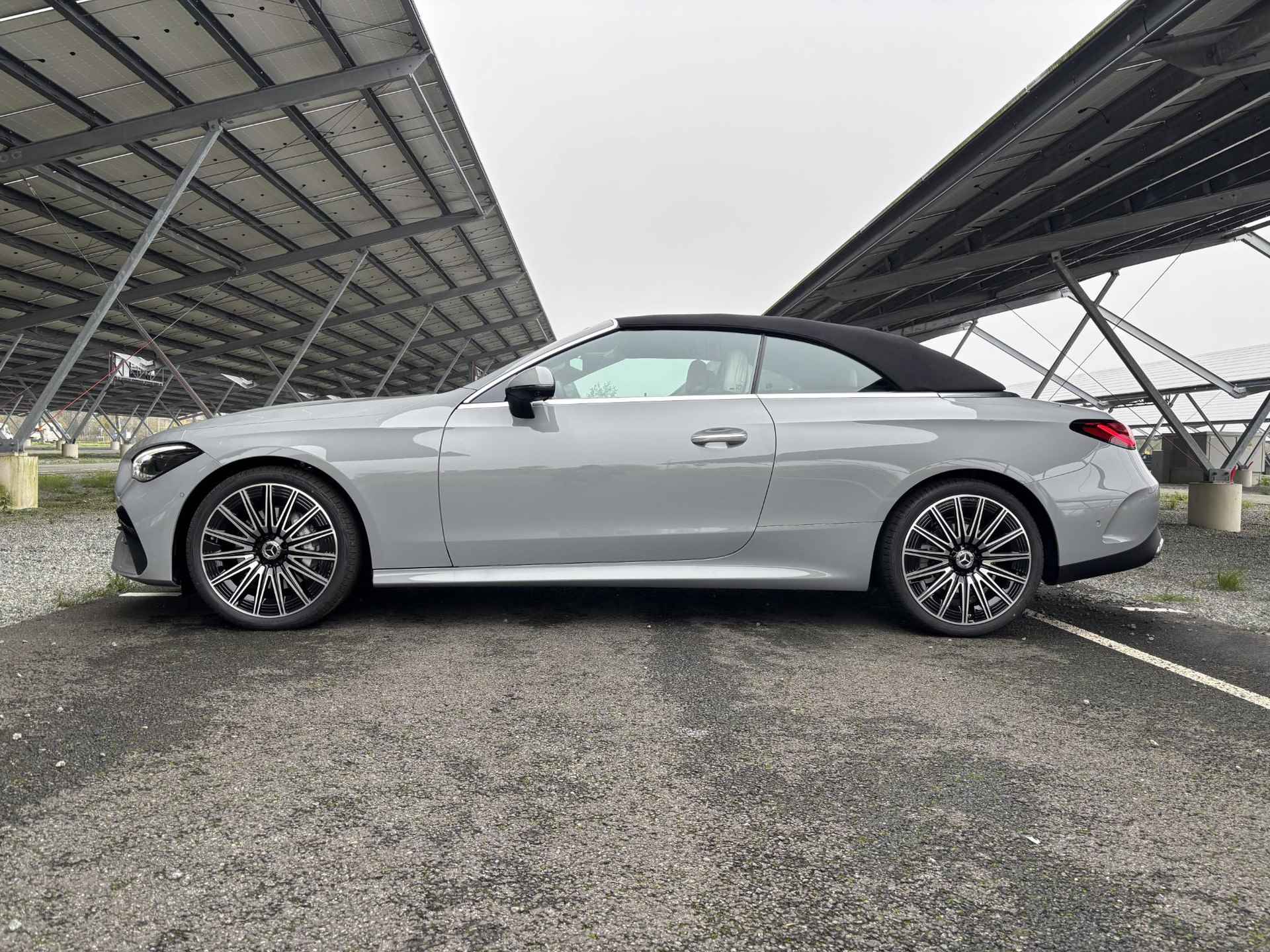 Mercedes-Benz CLE 200 Cabriolet AMG Line Mercedes-Benz CLE-Klasse 200 Cabriolet AMG Line | Premium plus pakket | Sfeerverlichting | Burmester 3D | Rijassistentie plus | Head-up display | - 12/46