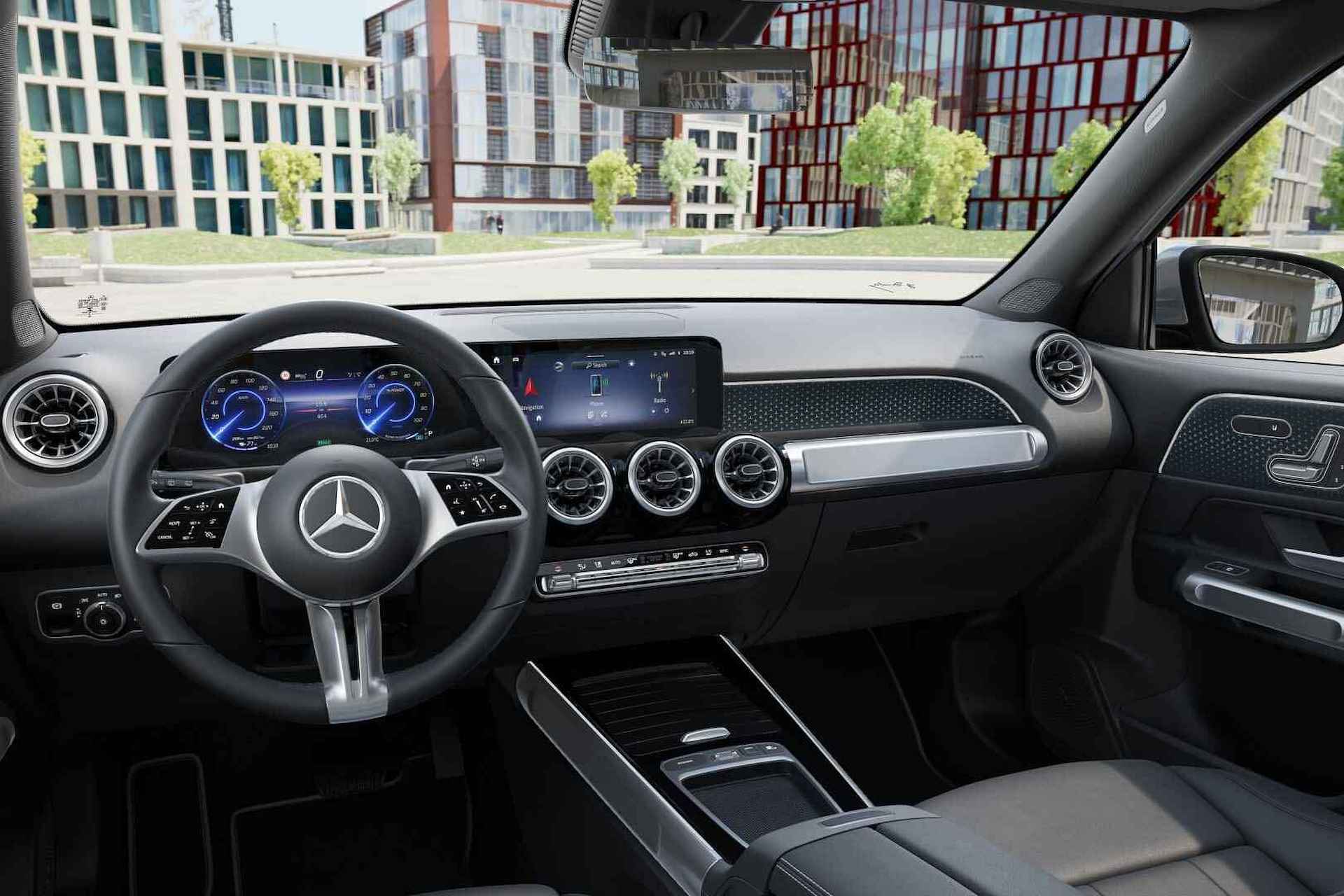 Mercedes-Benz EQB EQB 250+ Luxury Line 7-Persoons | Parkeerpakket met 360°-camera | 18'' Lichtmetalen Wielen | Distronic - 4/8